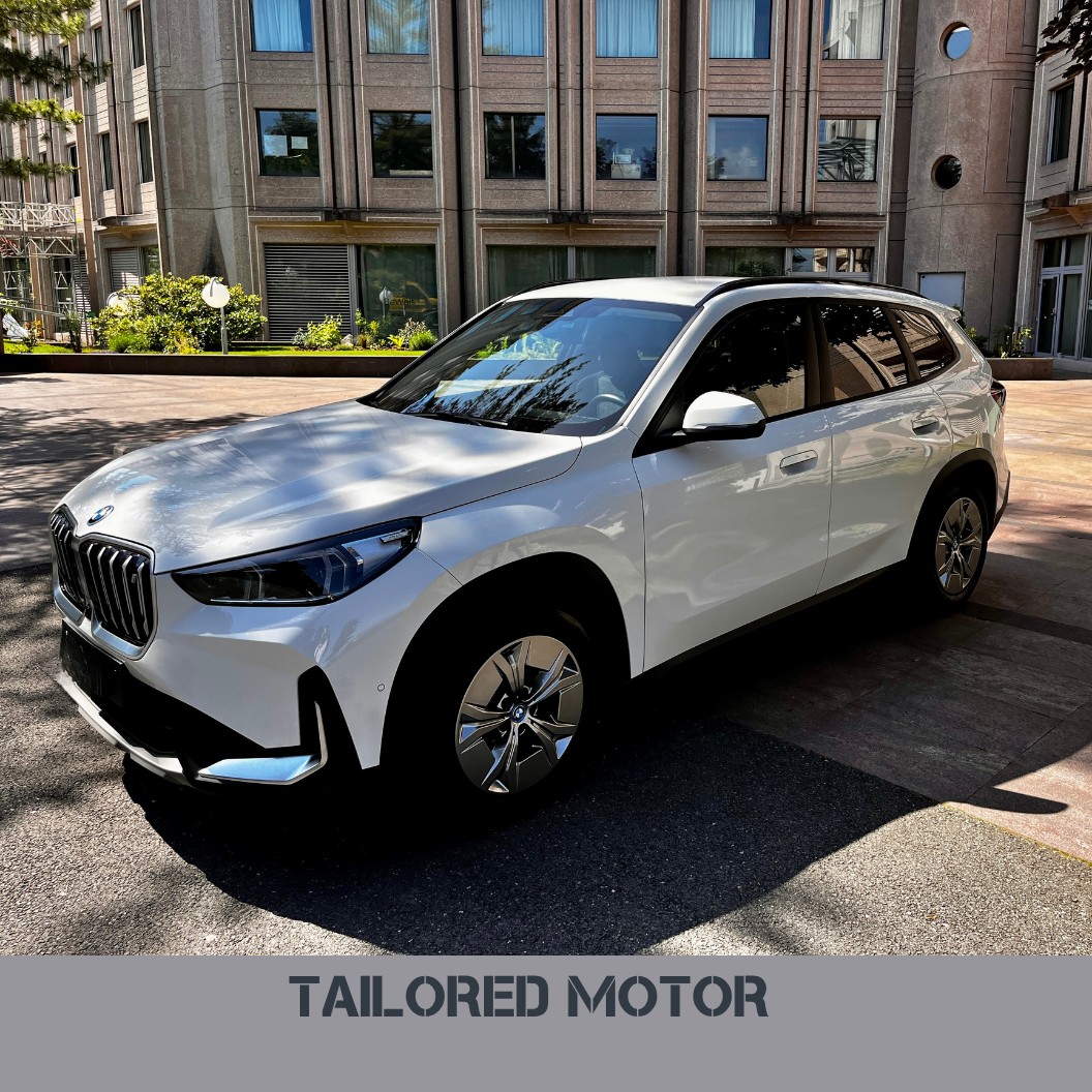 BMW iX1 xDrive 30 - Pack Innovation - 4X4 - SOH 100%