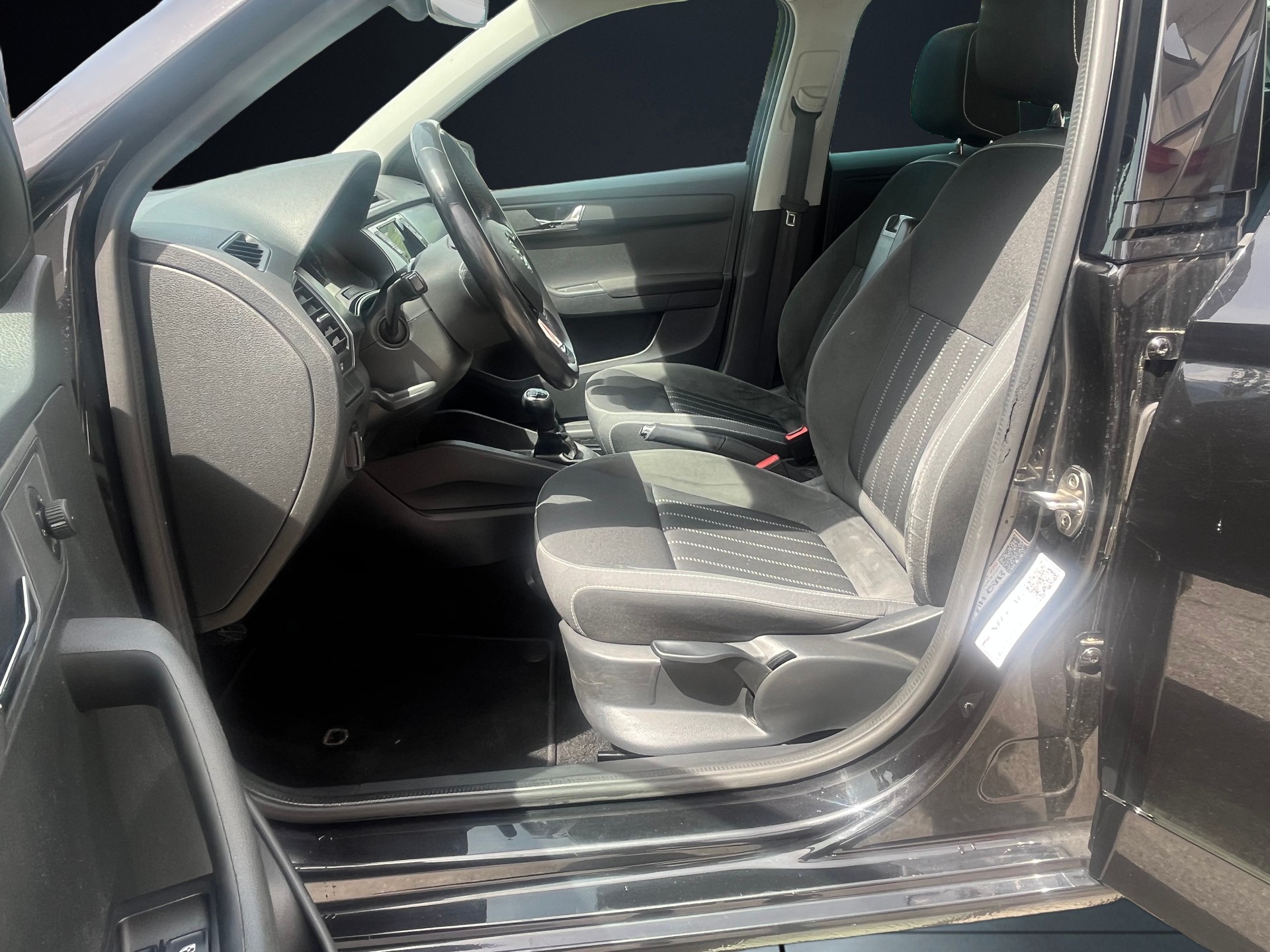 SKODA Fabia Combi 1.0 TSI Style-image-6