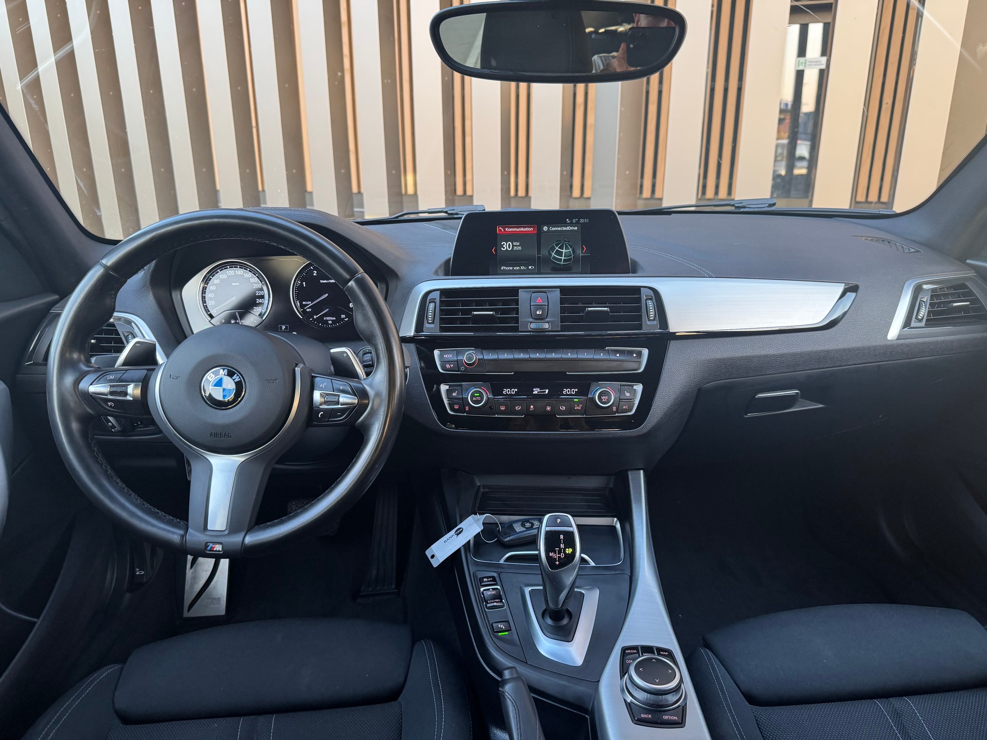 BMW 120d xDrive-image-5