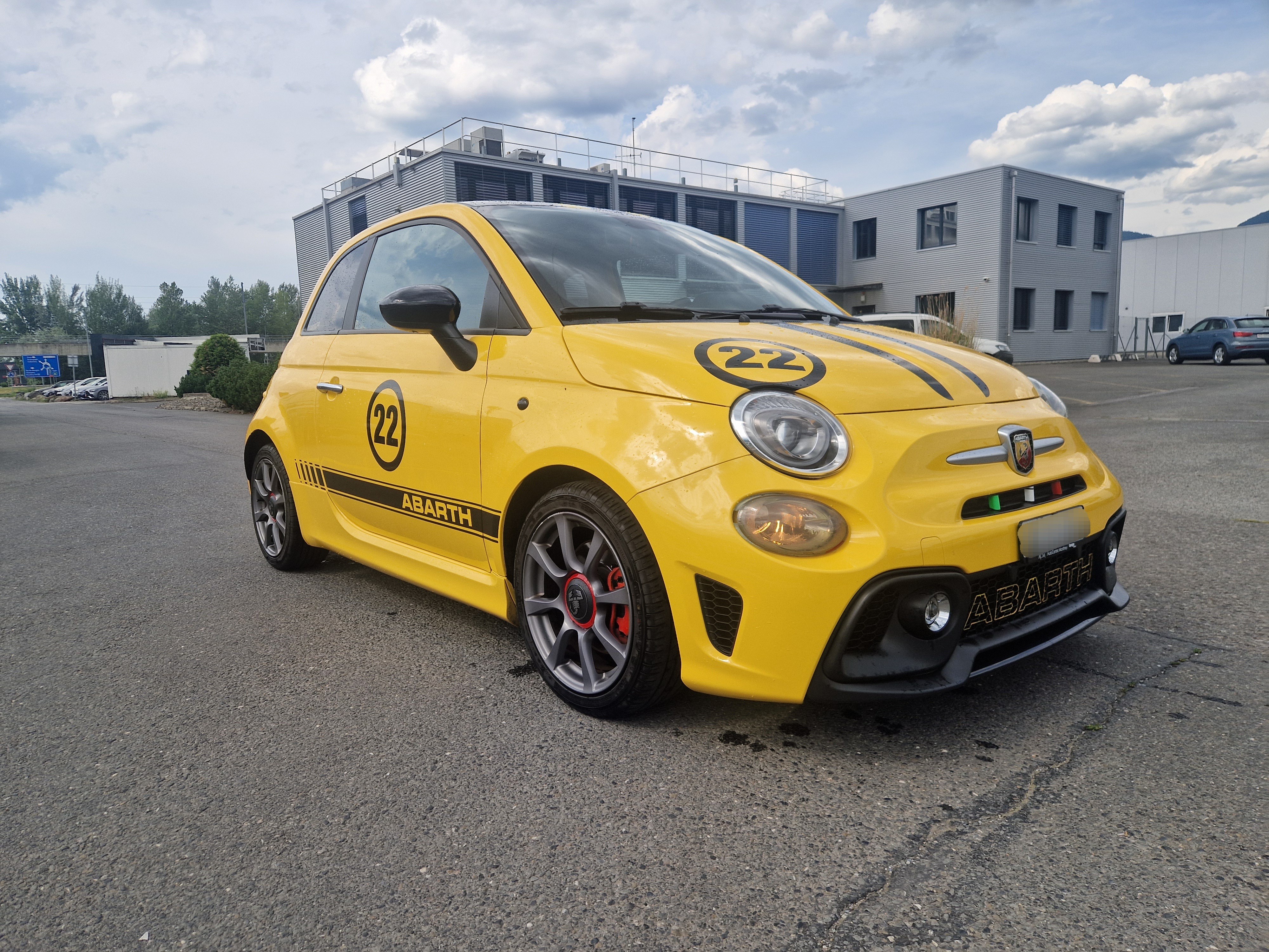 Car photo