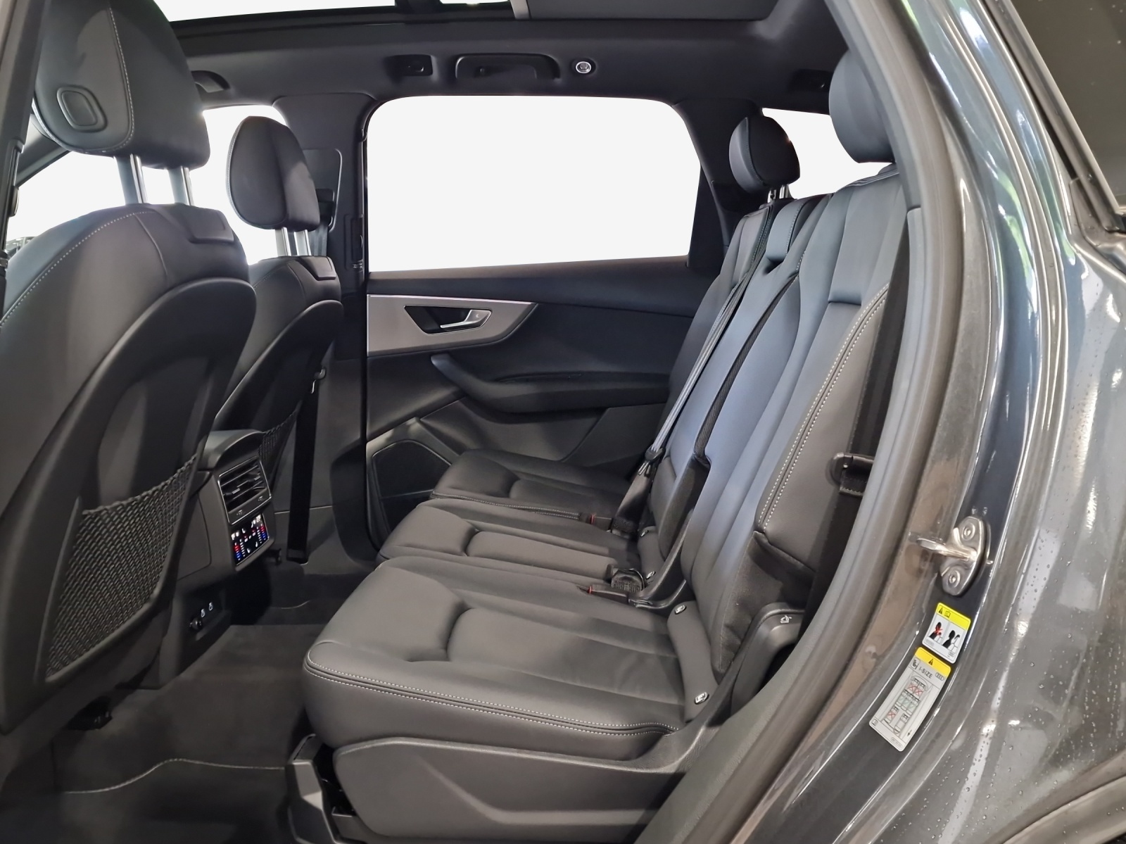 AUDI Q7 SUV S line business TDI quattro 210 kW tiptronic-image-21
