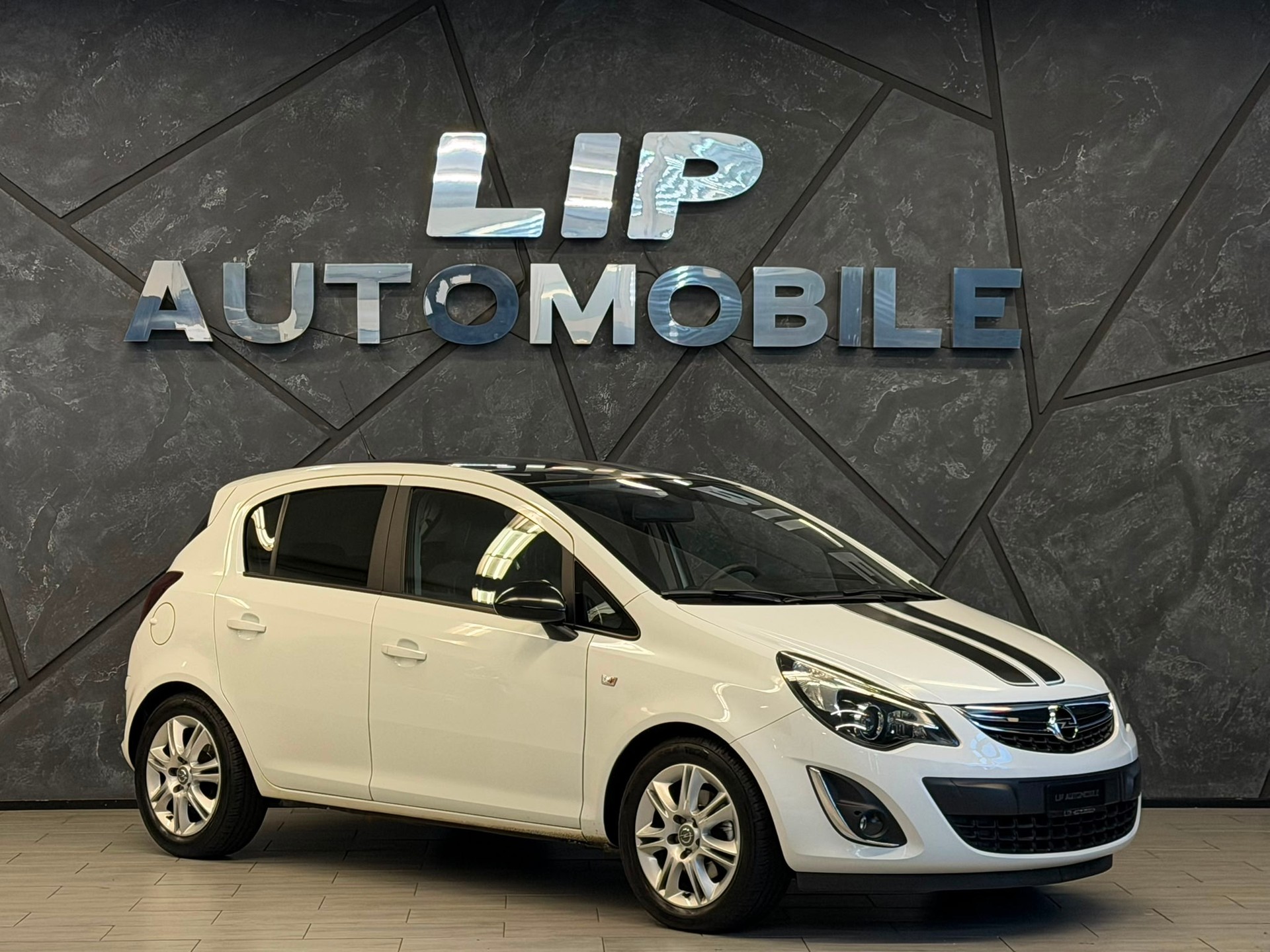 OPEL Corsa 1.4 Turbo Color Edition-image-2