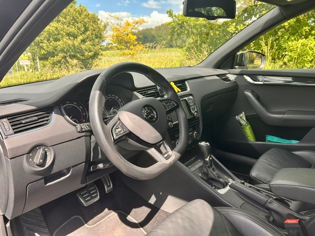SKODA 2.0 TSI RS DSG-image-5