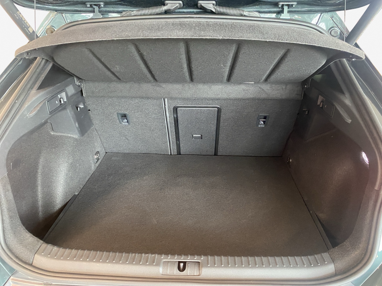 CUPRA Formentor 1.4 e-HYBRID pHEV VZ DSG-image-12