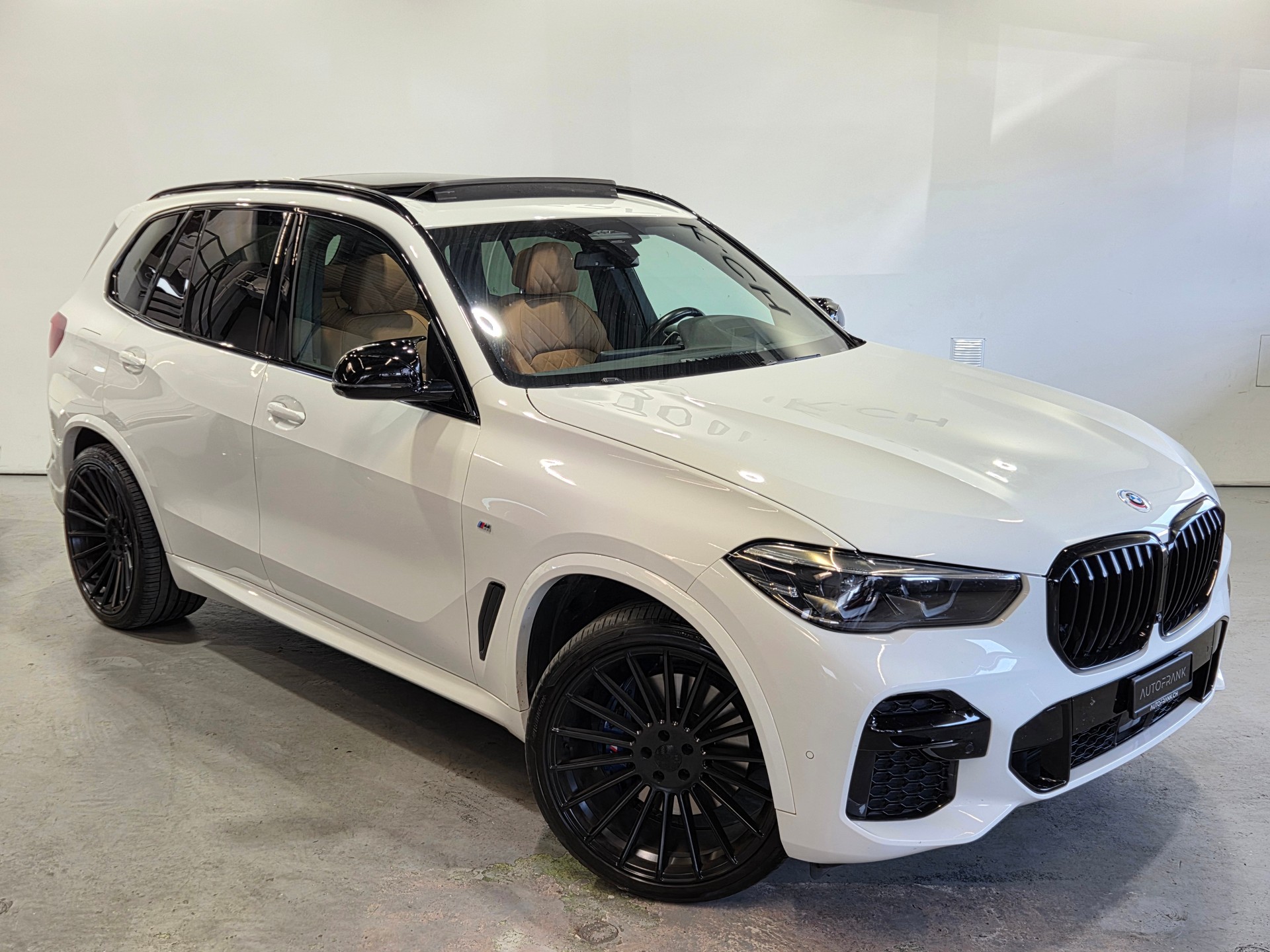 BMW X5 30d xDrive M-Sport-image-17