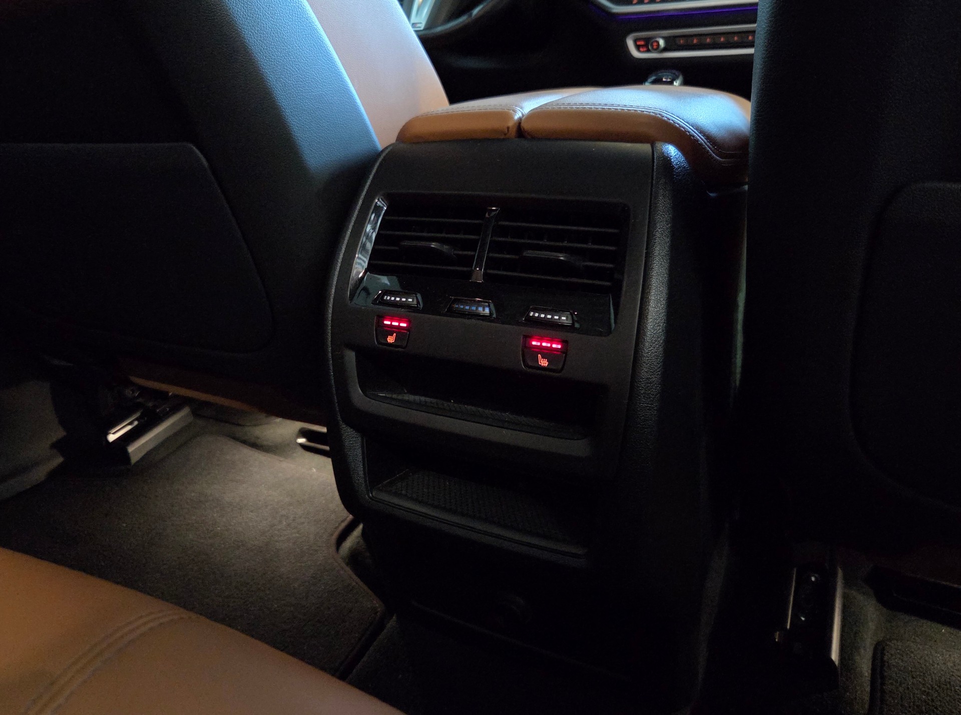 BMW X5 30d xDrive M-Sport-image-26