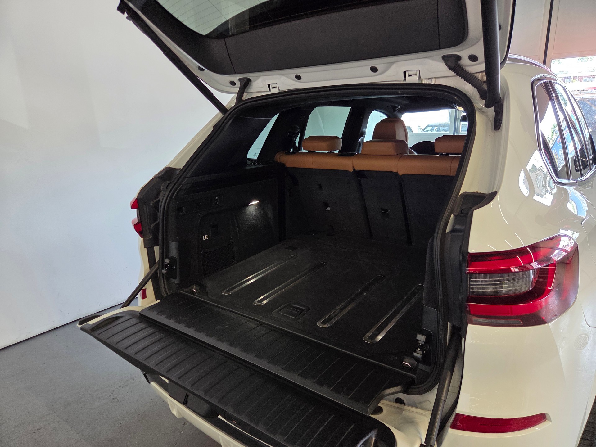 BMW X5 30d xDrive M-Sport-image-27