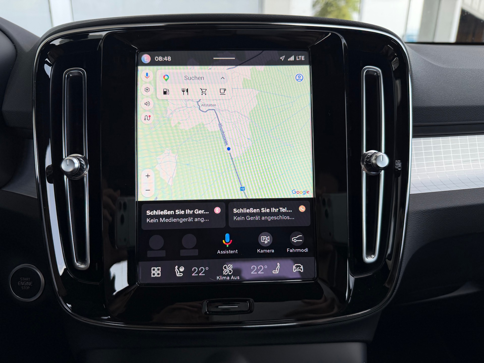 VOLVO XC40 B4 Benzin Mild Hybrid AWD Plus Dark DCT-image-18