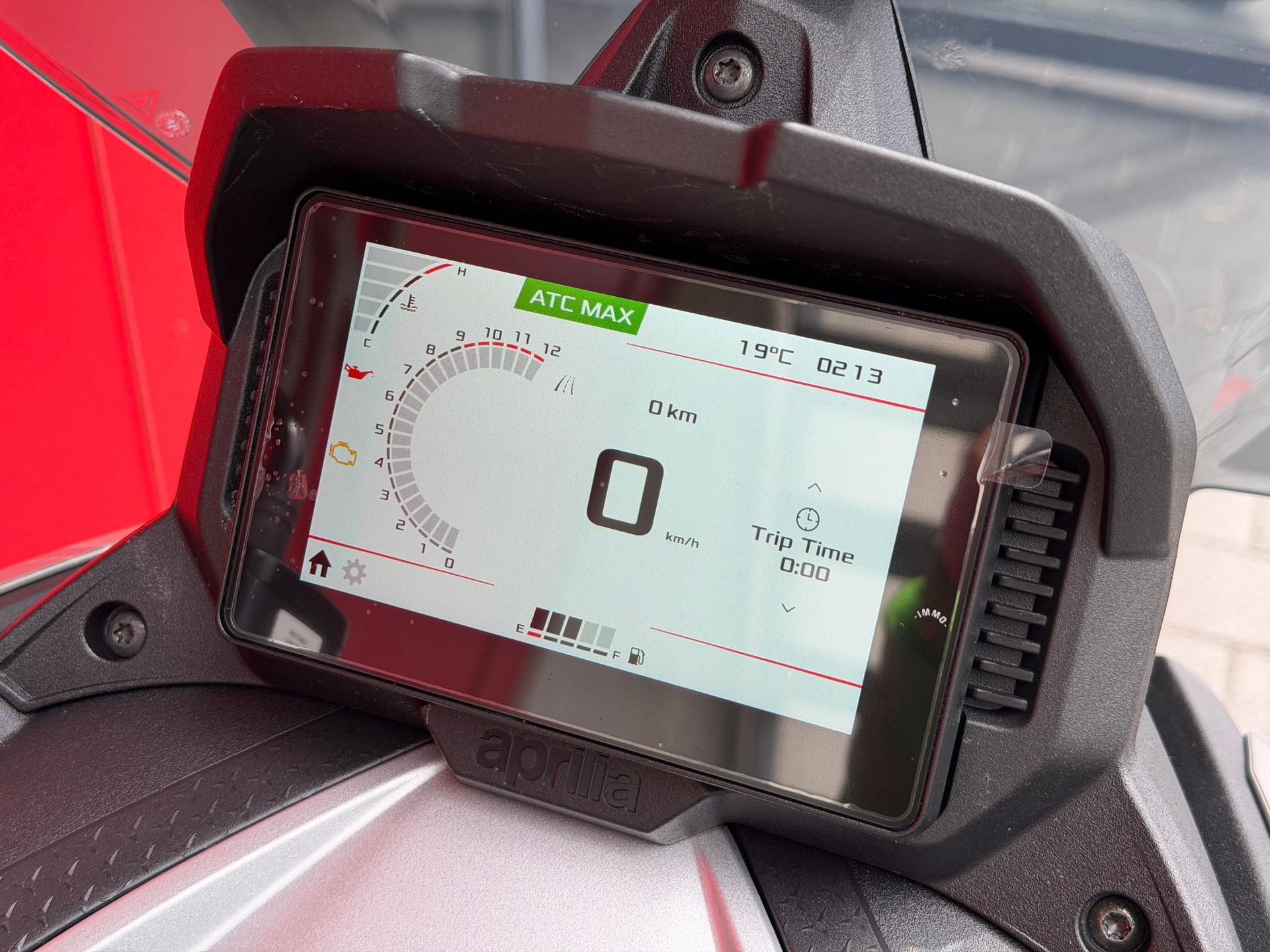 APRILIA SR 400 GT-image-4