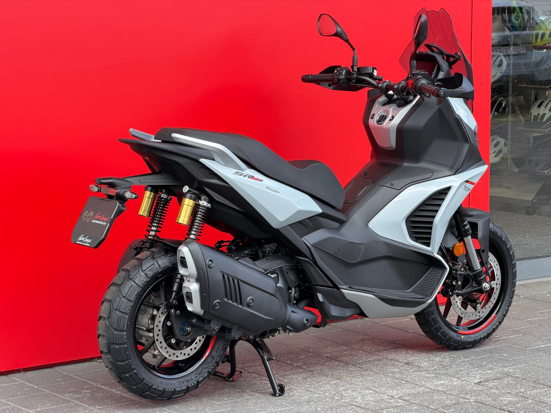 APRILIA SR 400 GT-image-11