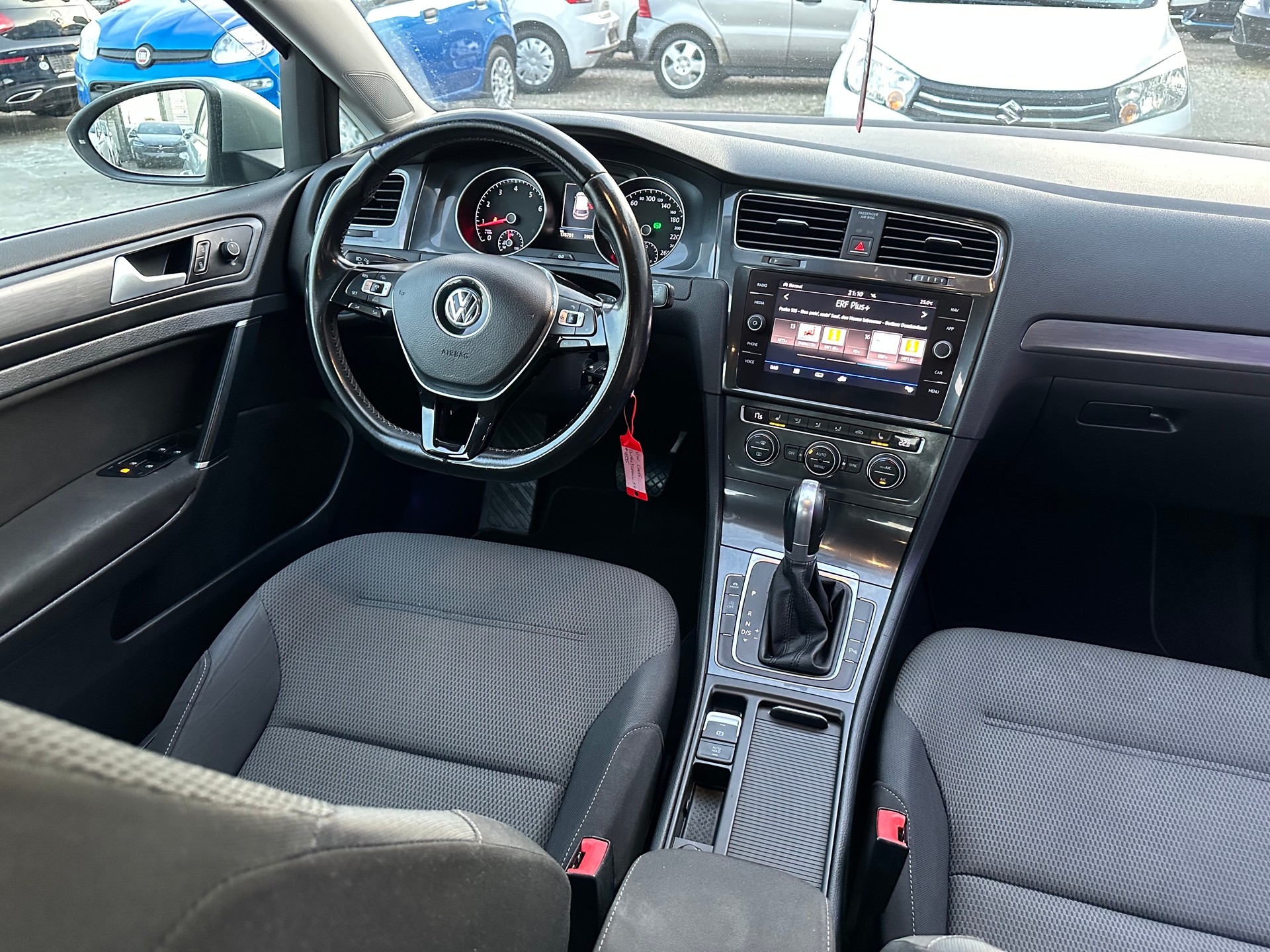 VW Golf 1.4 TSI Highline DSG-image-9