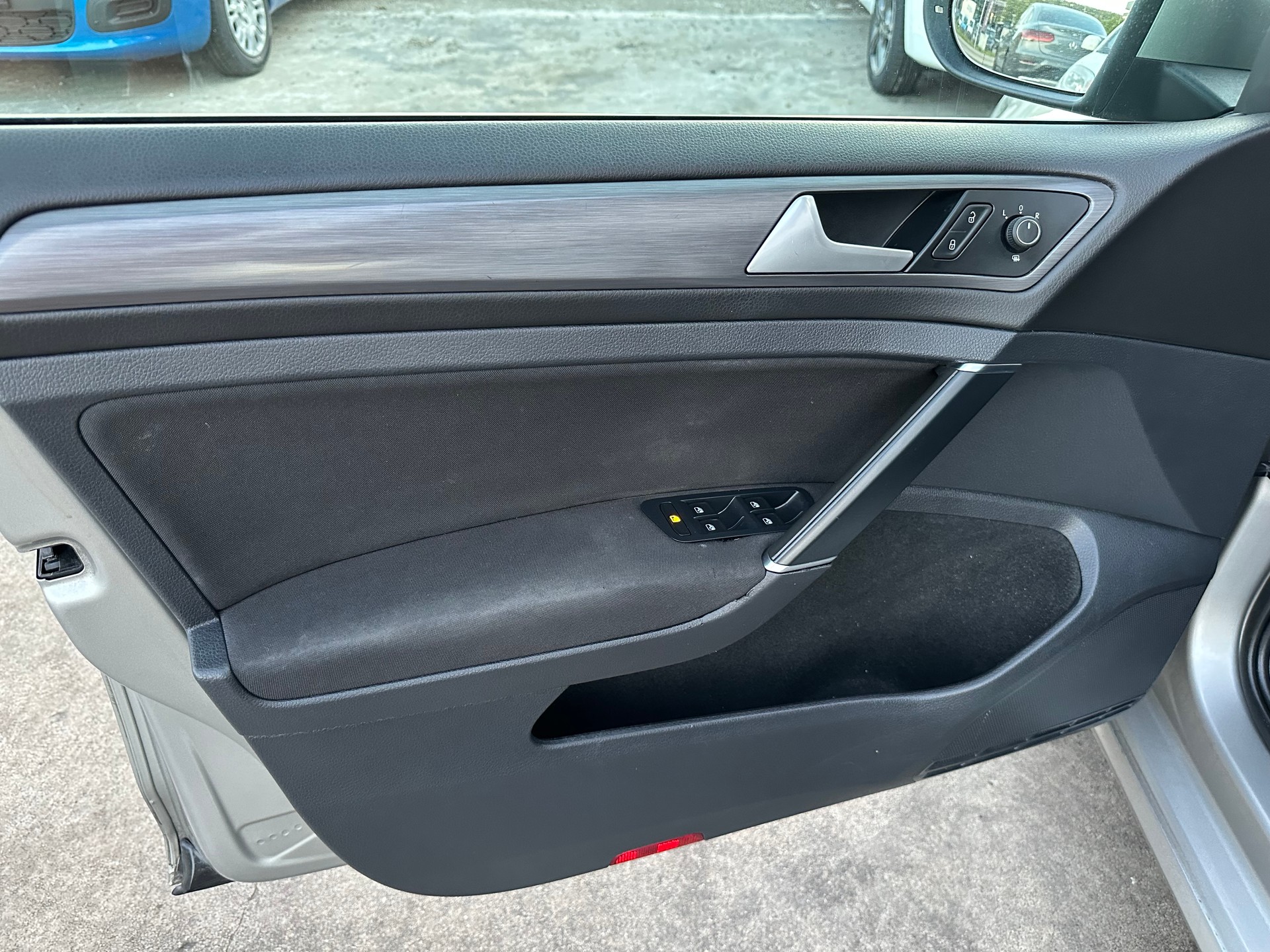VW Golf 1.4 TSI Highline DSG-image-13