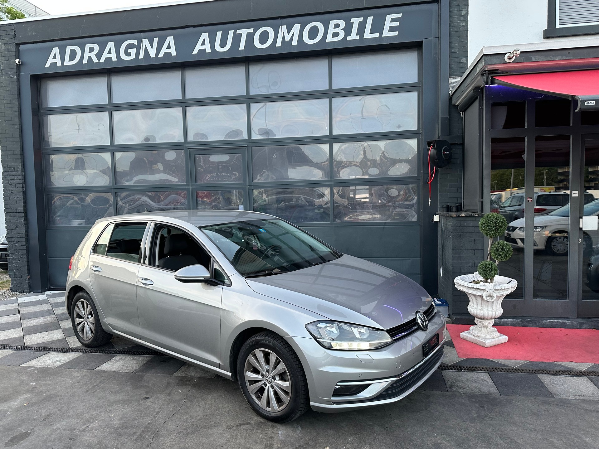 VW Golf 1.4 TSI Highline DSG-image-1