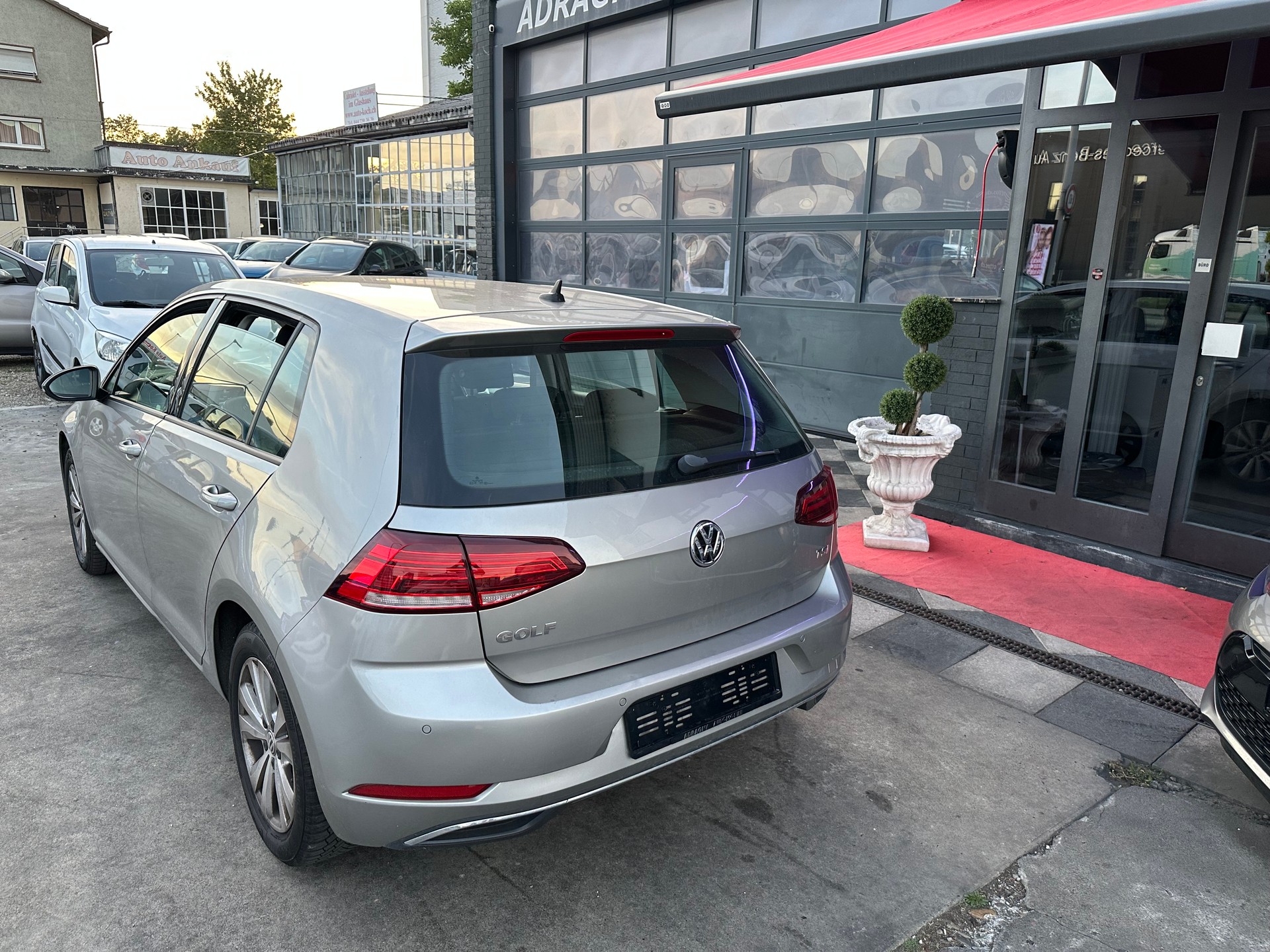 VW Golf 1.4 TSI Highline DSG-image-6