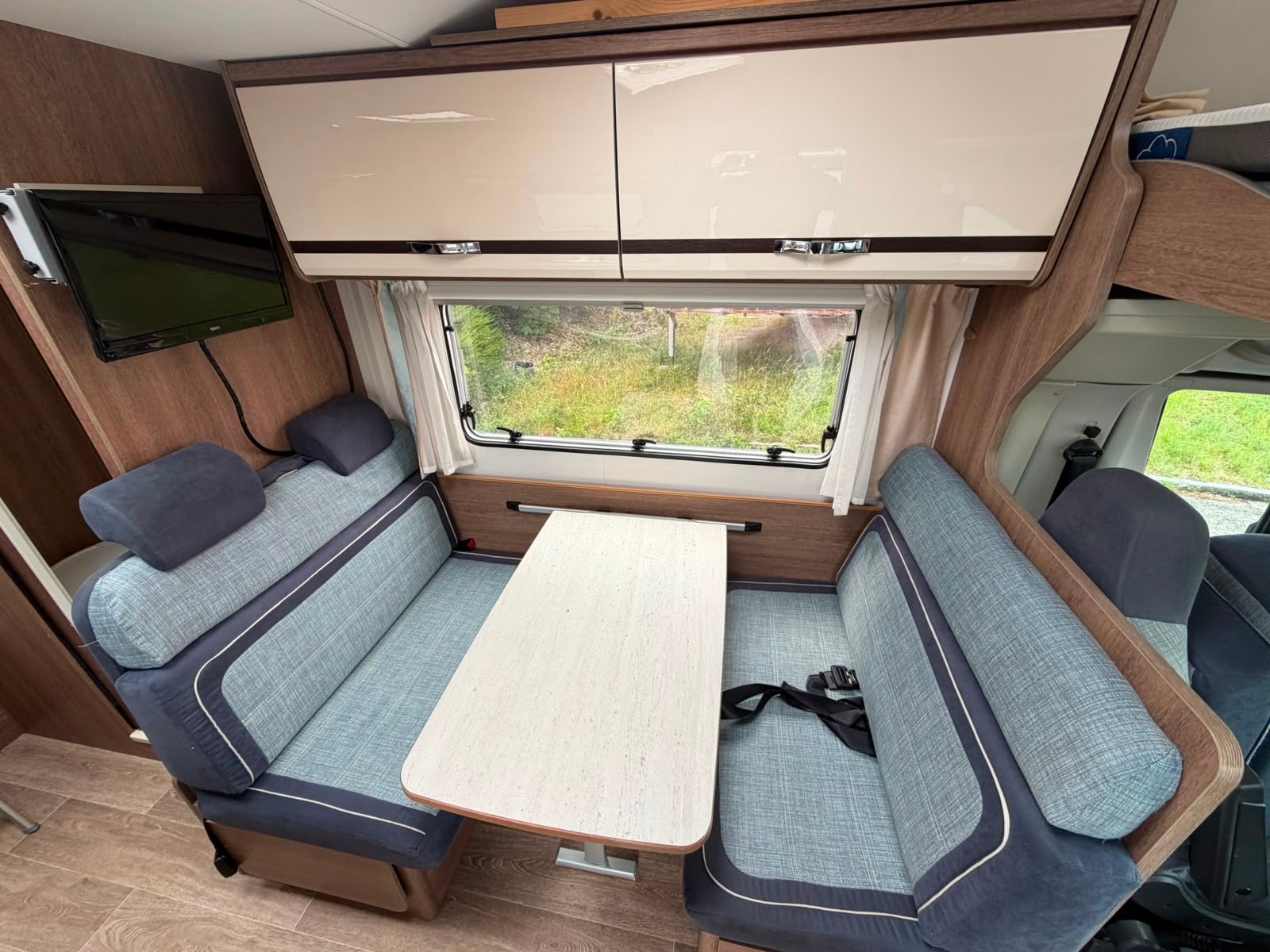 DETHLEFFS Fiat Ducato Dethleffs Trend A 5887 | 6 Plätze | 459kg Nutzlast | Frisch MFK & Garantie-image-11