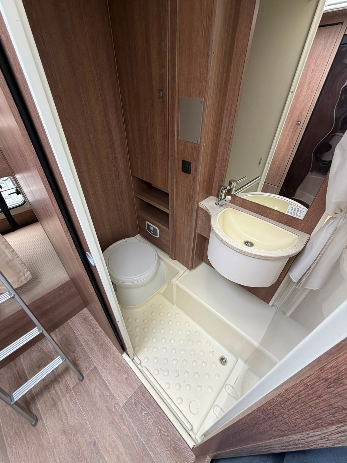 DETHLEFFS Fiat Ducato Dethleffs Trend A 5887 | 6 Plätze | 459kg Nutzlast | Frisch MFK & Garantie-image-17
