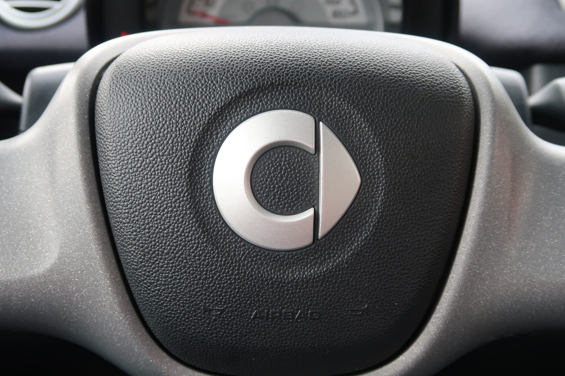 SMART fortwo swiss edition mhd softouch-image-13