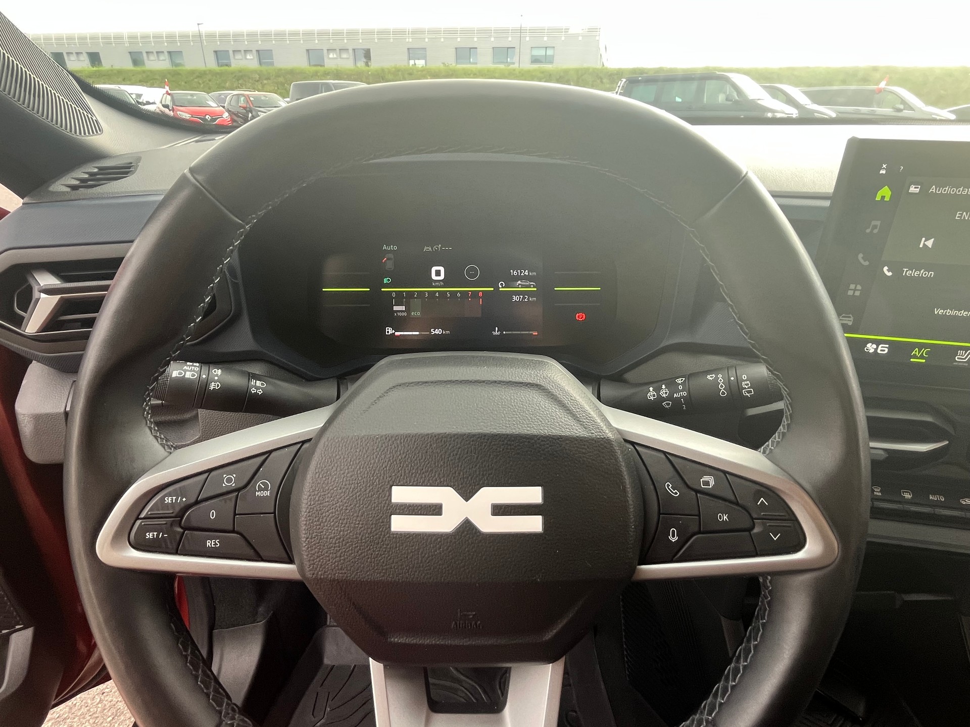 DACIA Duster TCe 130 48V Journey 4x4+++FORTLAUFENDE NEUWAGENGARANTIE++++++-image-5
