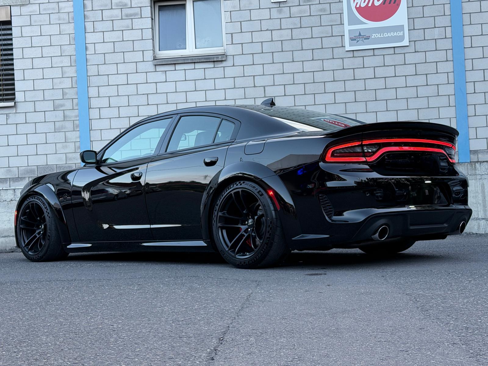 DODGE CHARGER HELLCAT WIDEBODY 727 PS-image-17