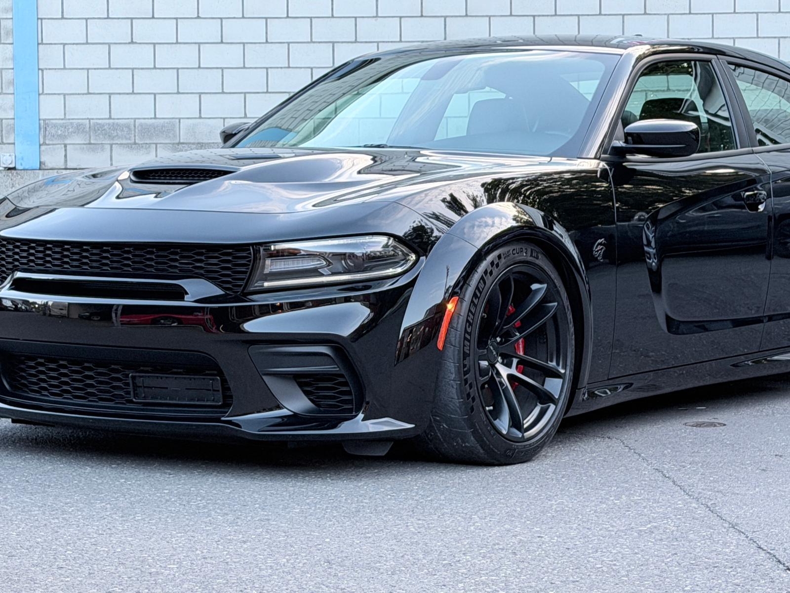 DODGE CHARGER HELLCAT WIDEBODY 727 PS-image-6