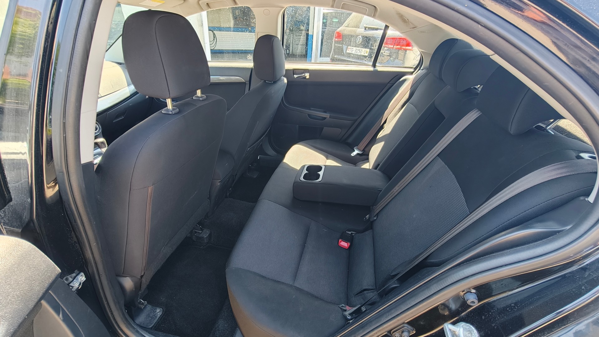 MITSUBISHI Lancer Sportback 1.8 Intense CVT-image-8