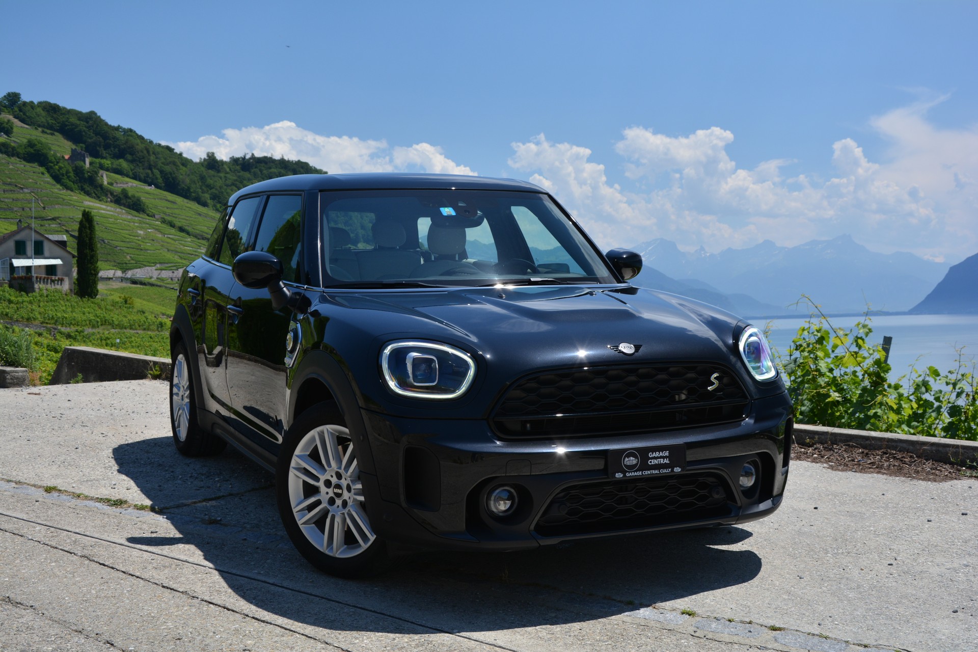 MINI Countryman Cooper SE ALL4 PHEV Steptronic-image-0