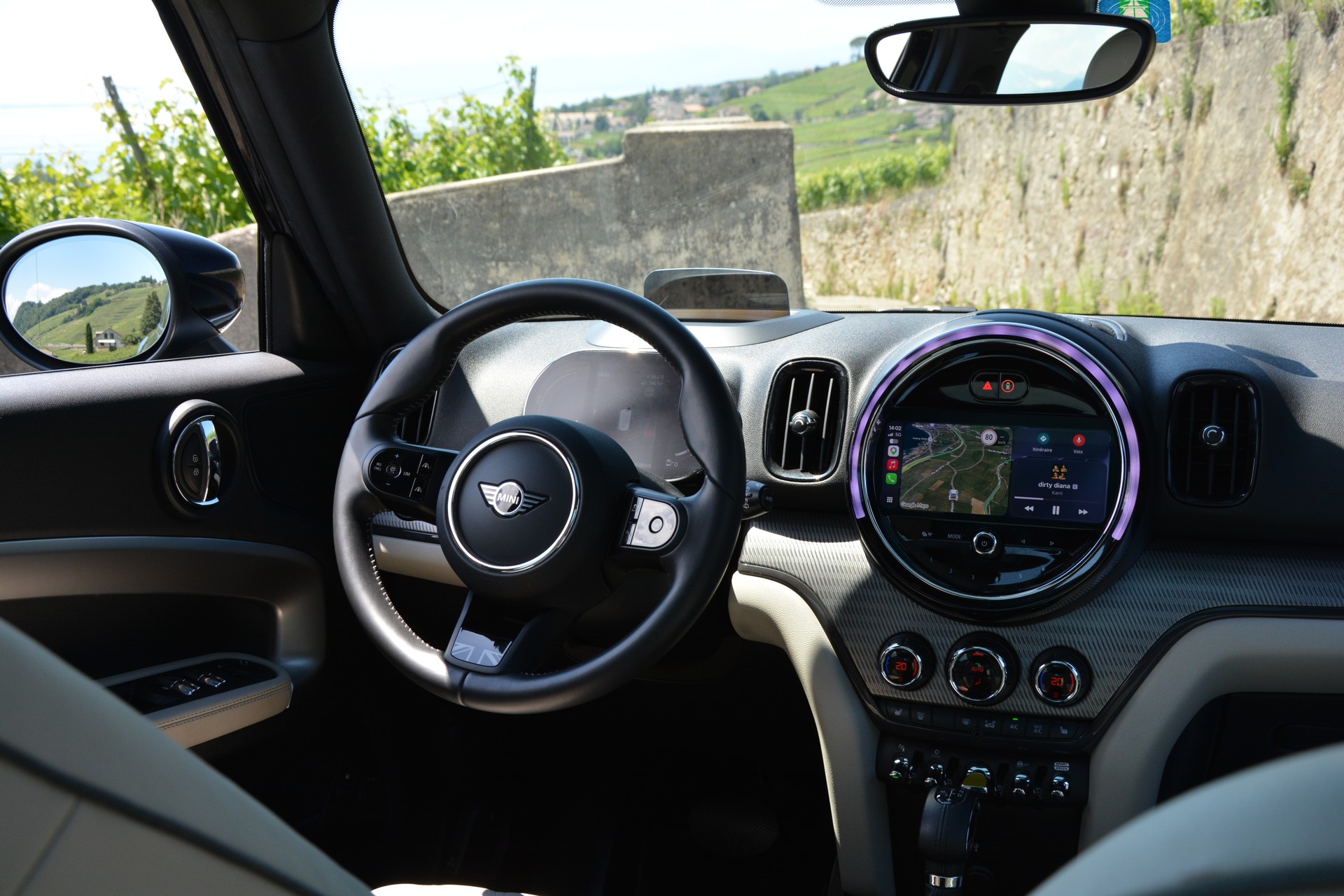 MINI Countryman Cooper SE ALL4 PHEV Steptronic-image-21