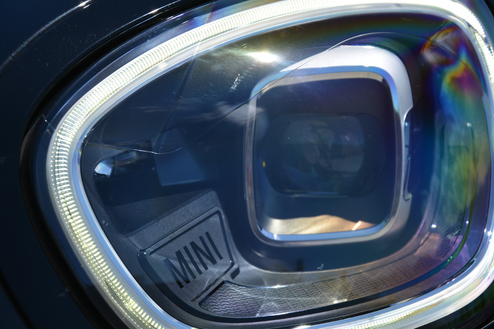 MINI Countryman Cooper SE ALL4 PHEV Steptronic-image-2