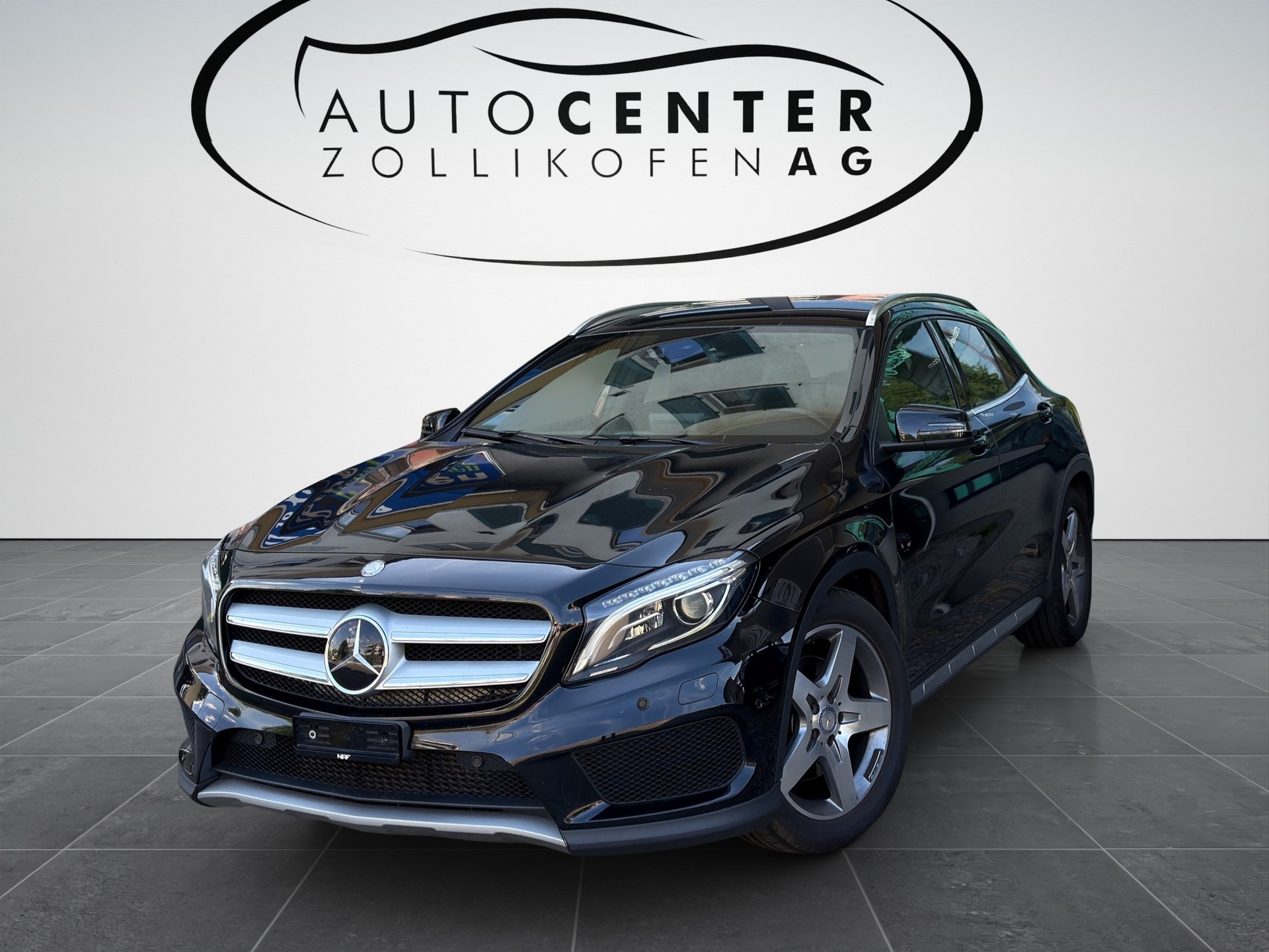MERCEDES-BENZ GLA 250 AMG Line 4Matic 7G-DCT-image-0