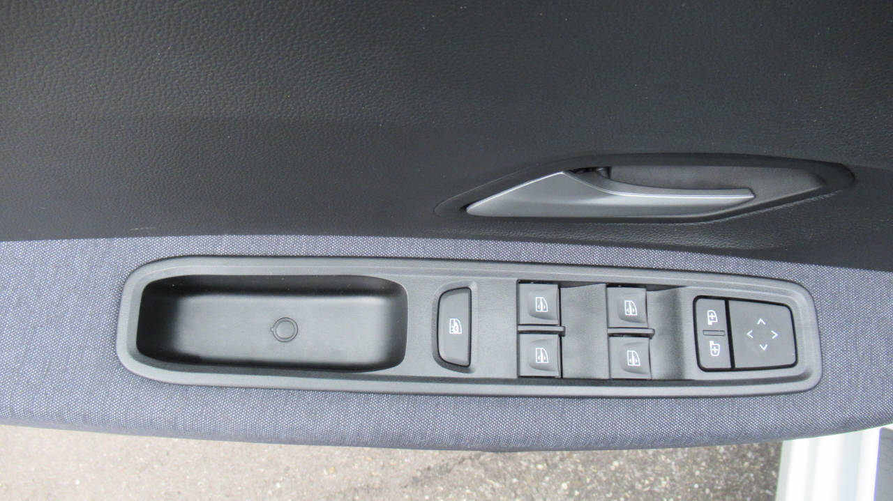 DACIA Sandero 1.0 TCe 100 Journey-image-8