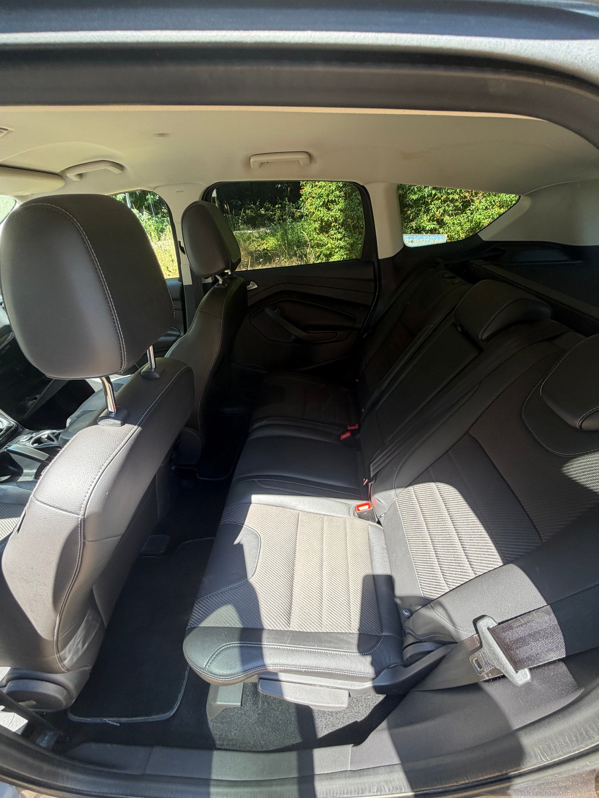 FORD Kuga 2.0 TDCi Carving 4WD-image-12