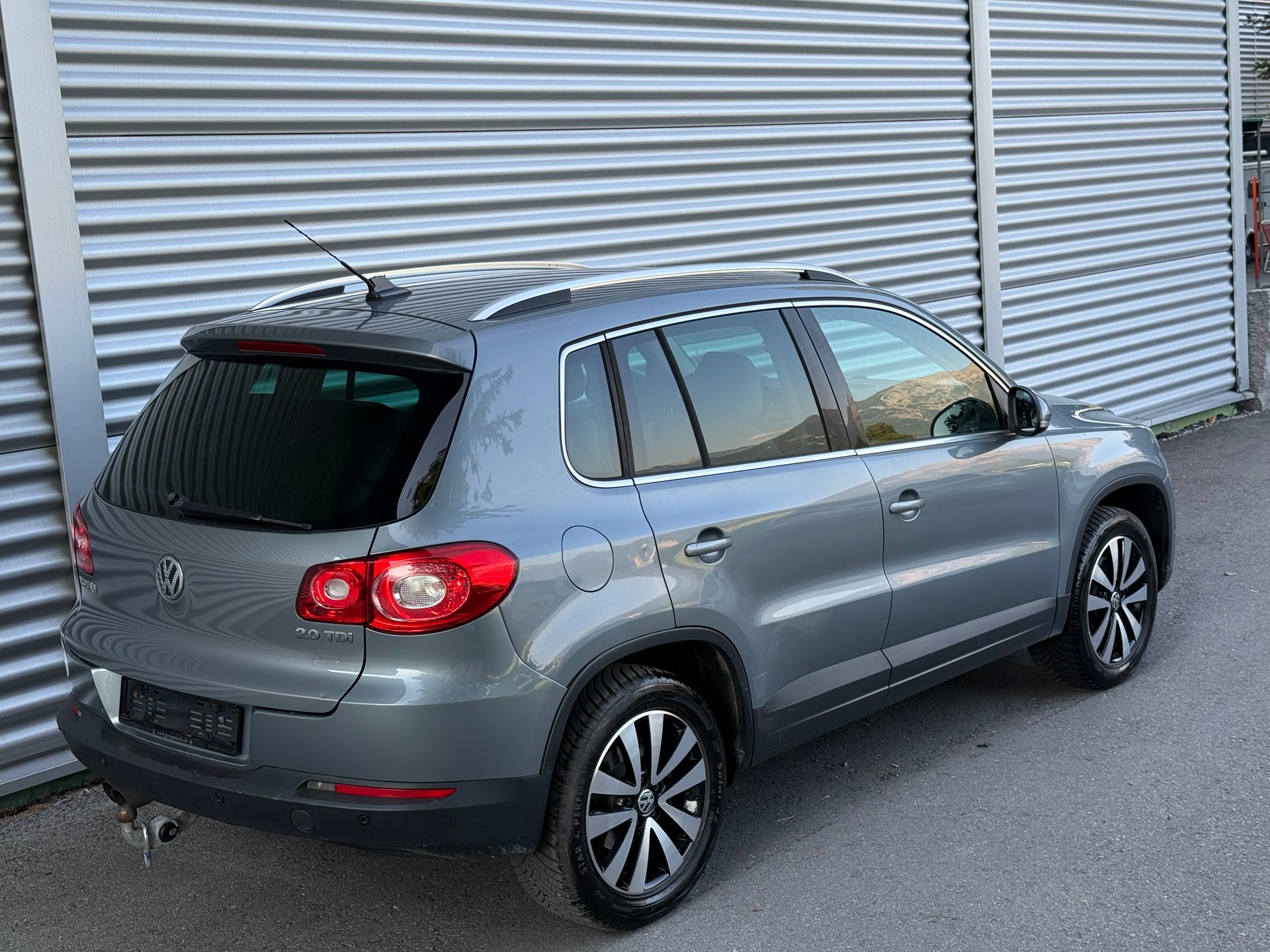 VW Tiguan 2.0 TDI Sport&Style Tiptronic-image-3