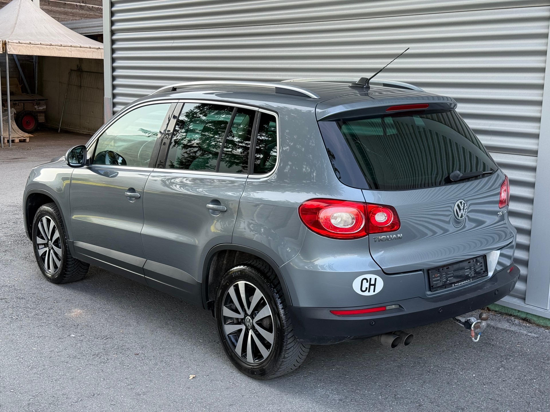 VW Tiguan 2.0 TDI Sport&Style Tiptronic-image-1