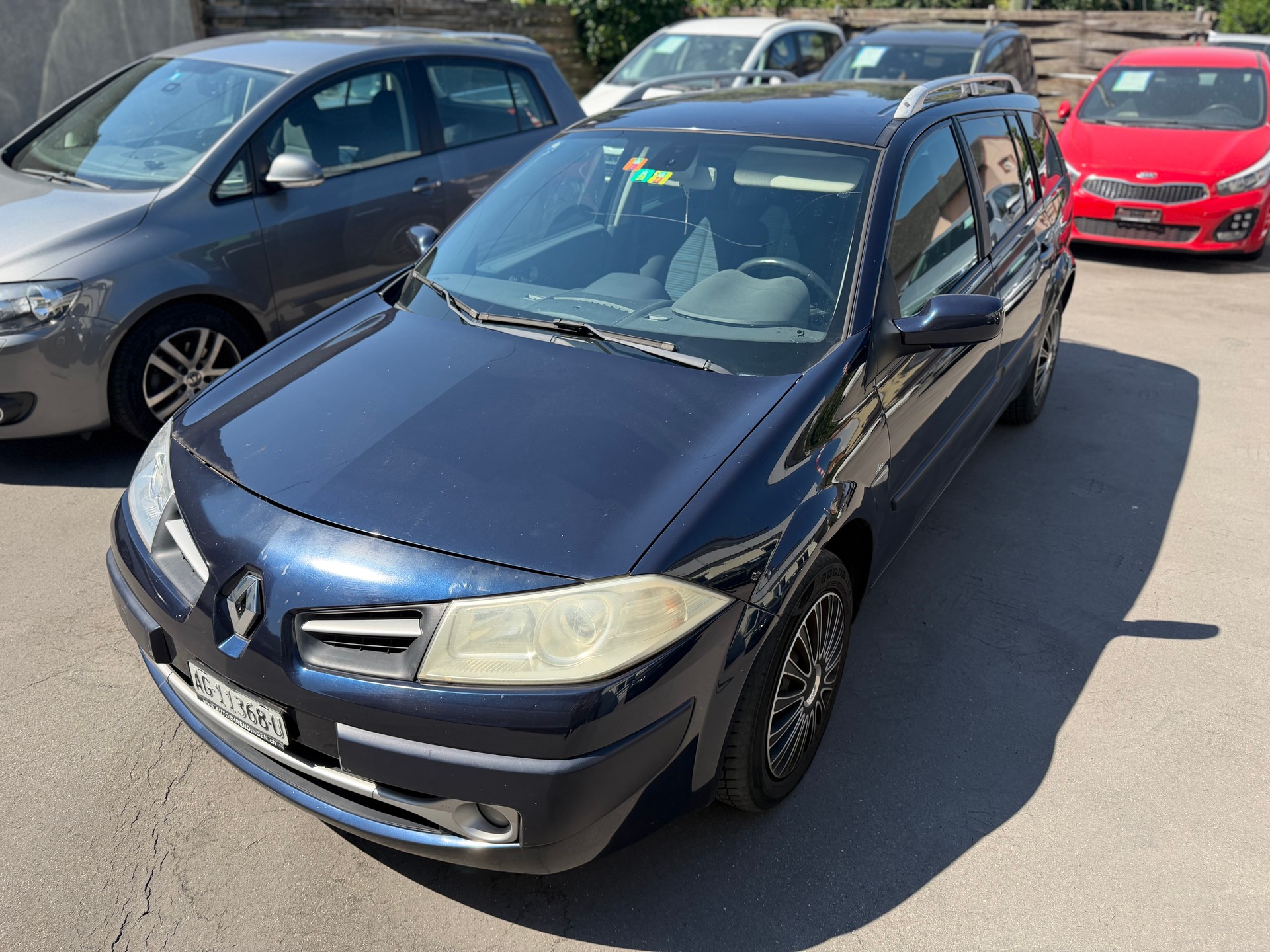 RENAULT Mégane Break 2.0 16V Business Automatic-image-0