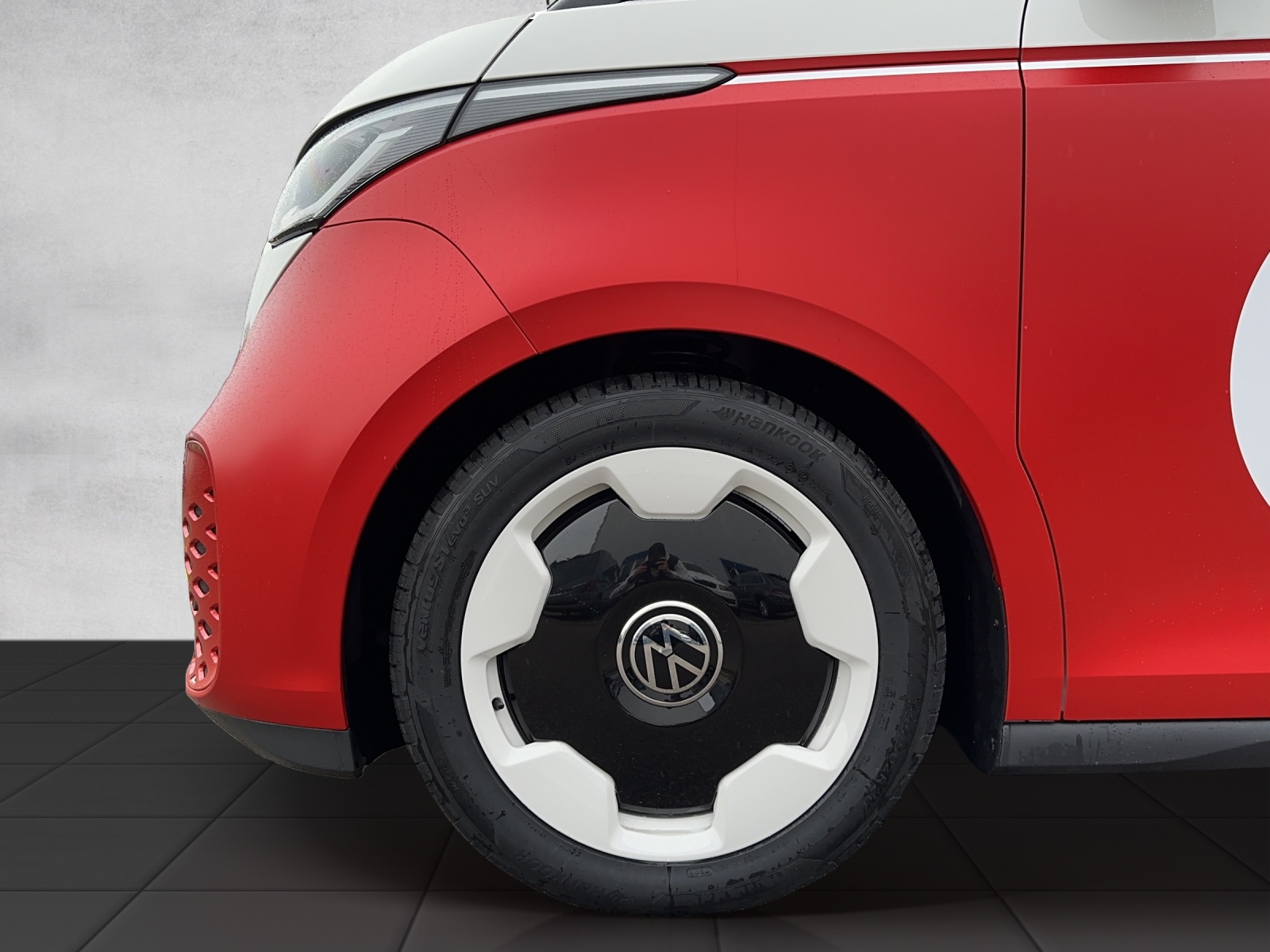 VW ID. Buzz Cargo-image-8