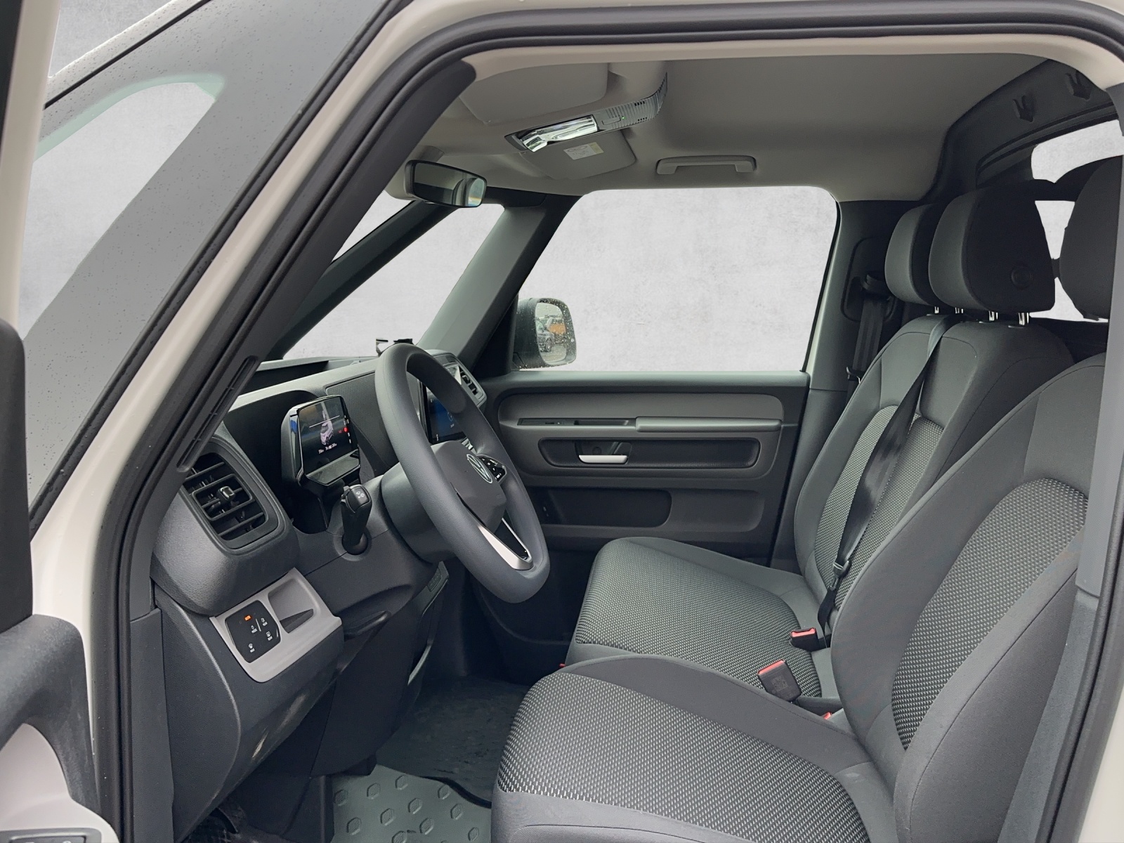 VW ID. Buzz Cargo-image-11