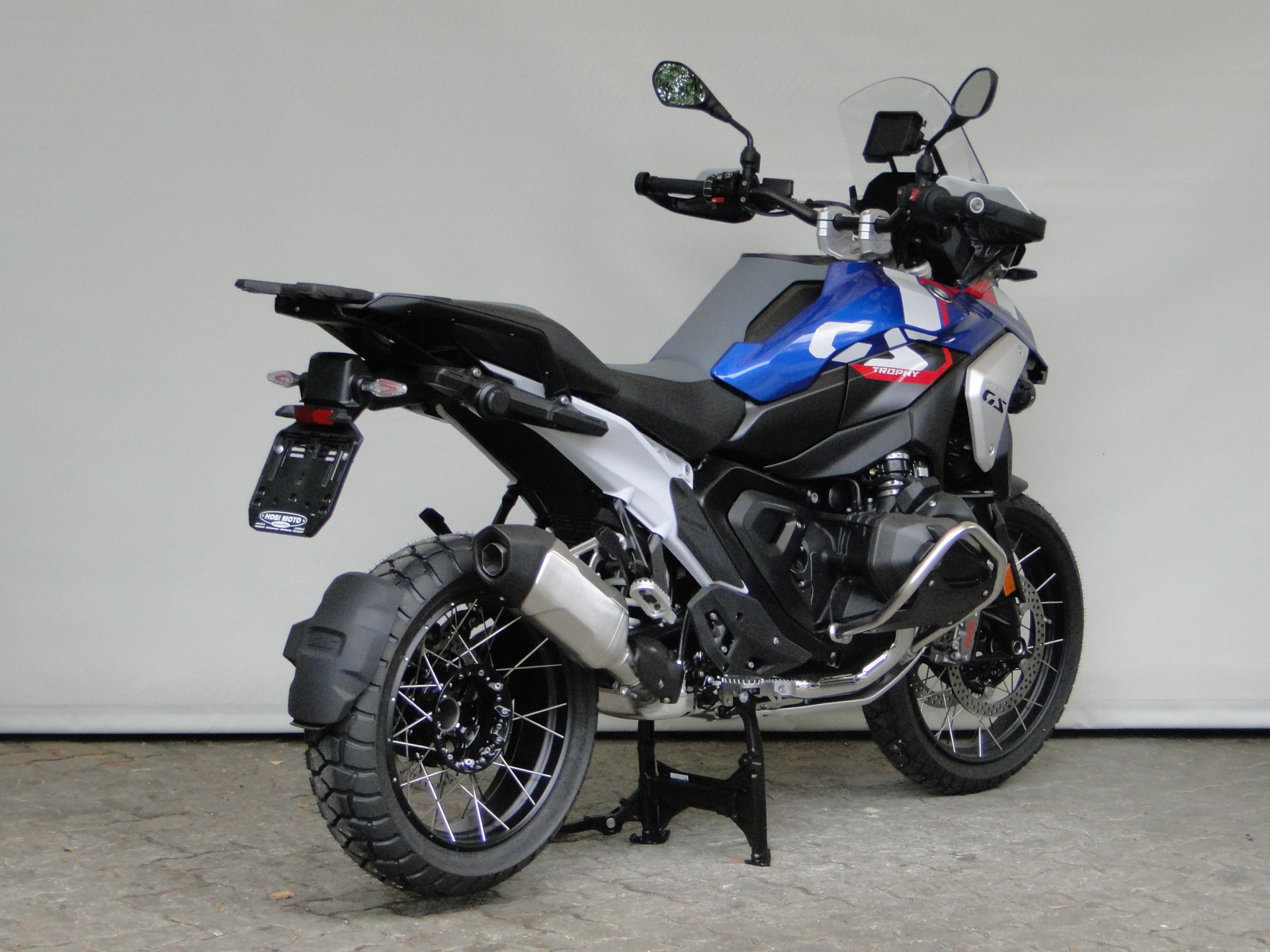 BMW R 1300 GS BOXER BONUS & 2.9% LEASING-showroom-element-3