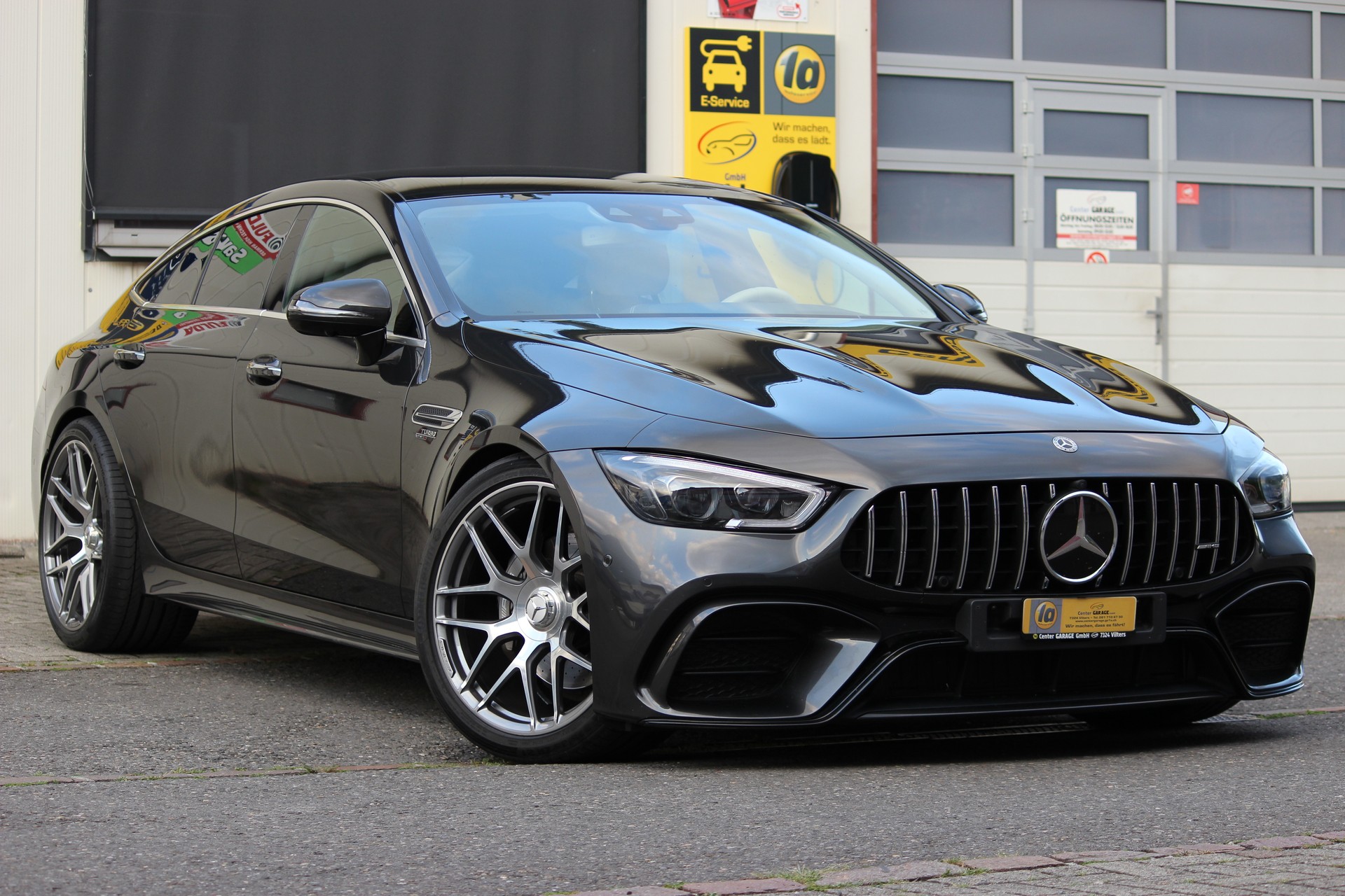 MERCEDES-BENZ AMG GT 4 53 4Matic+ Speedshift TCT-image-2