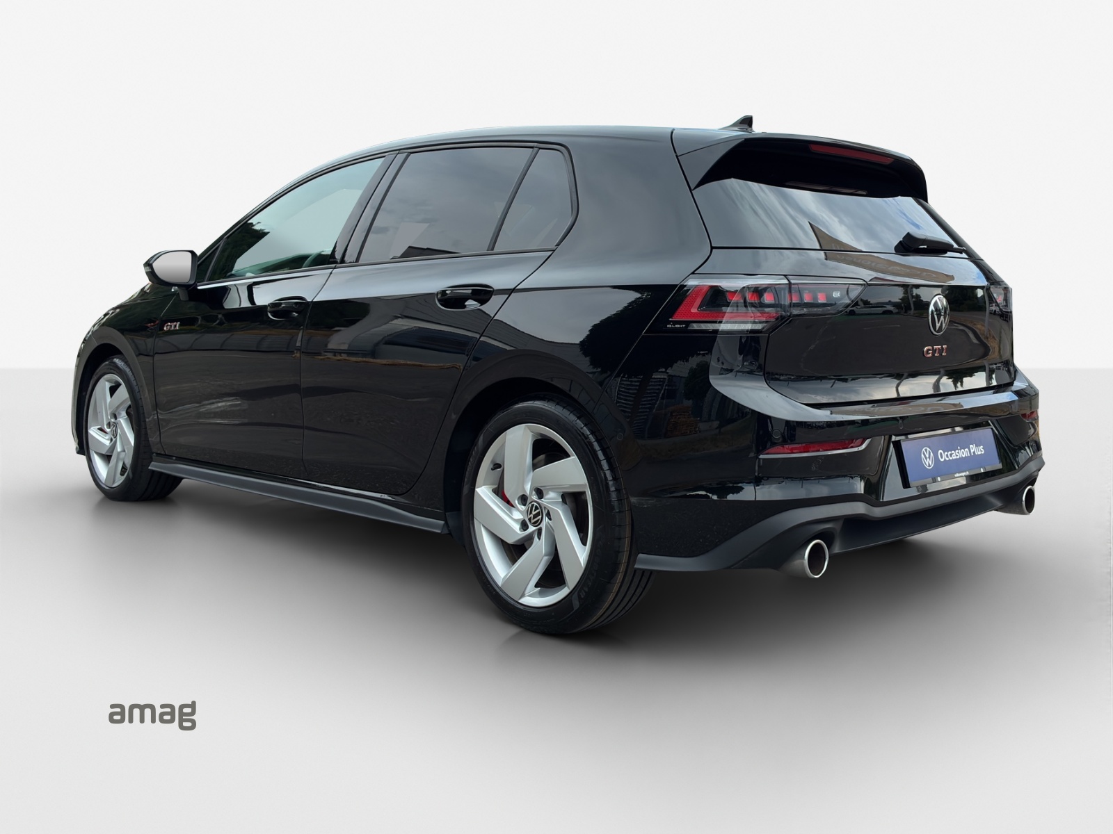 VW Golf 2.0 TSI GTI DSG-image-2