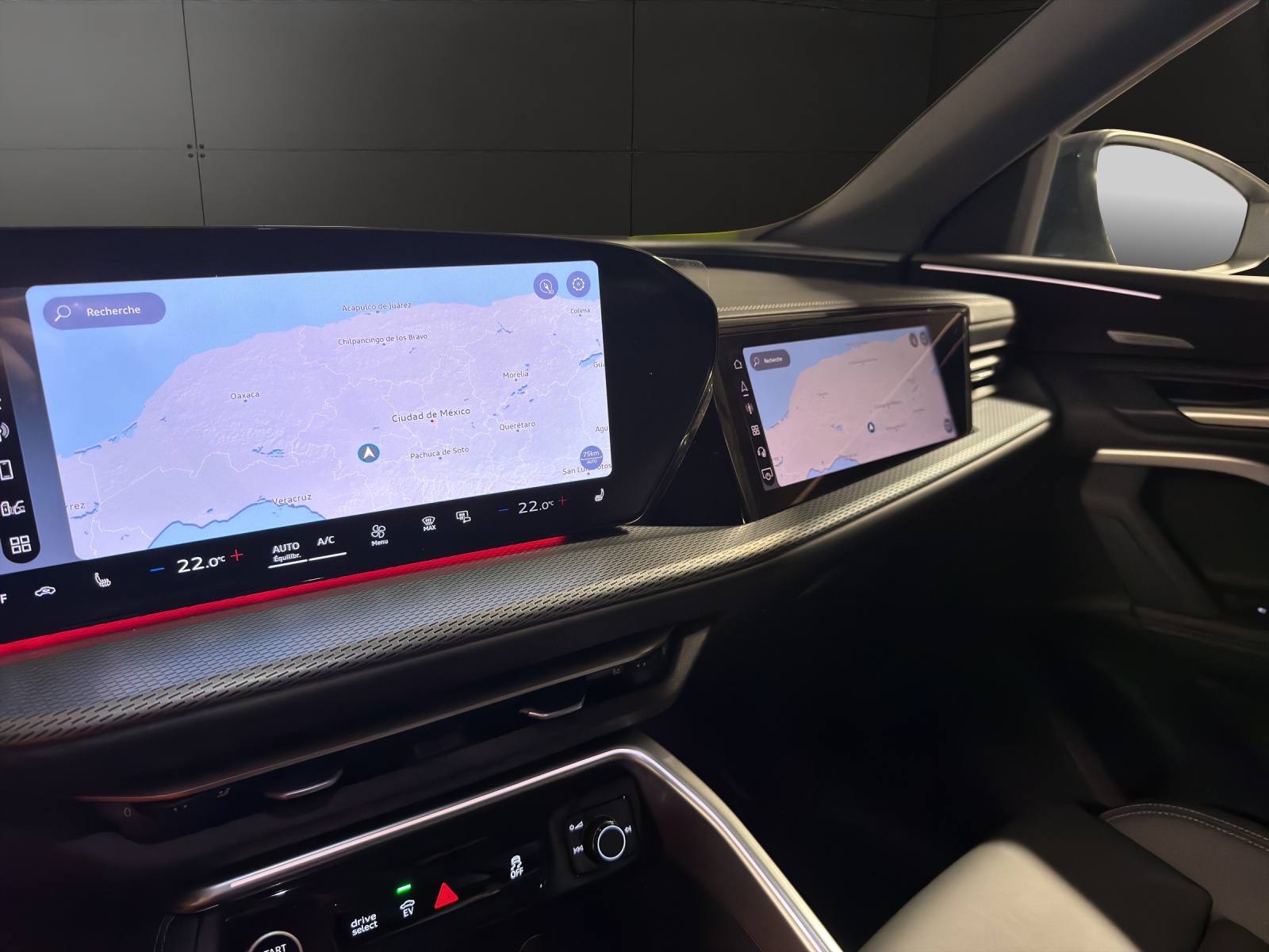 AUDI Q5 e-hybrid quattro 220 kW S-tronic-image-12