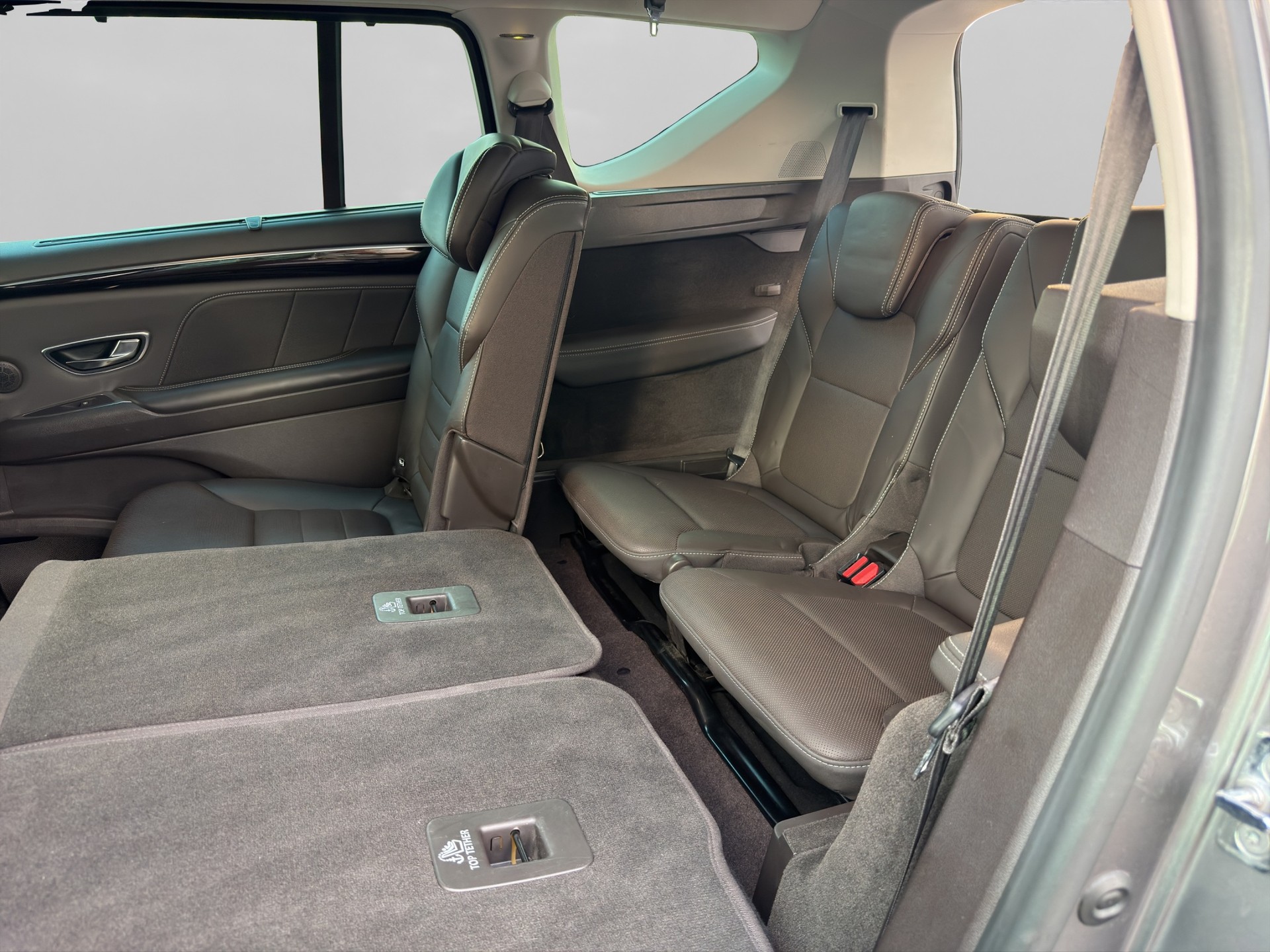 RENAULT Espace 1.6 dCi Initiale Paris EDC-image-12