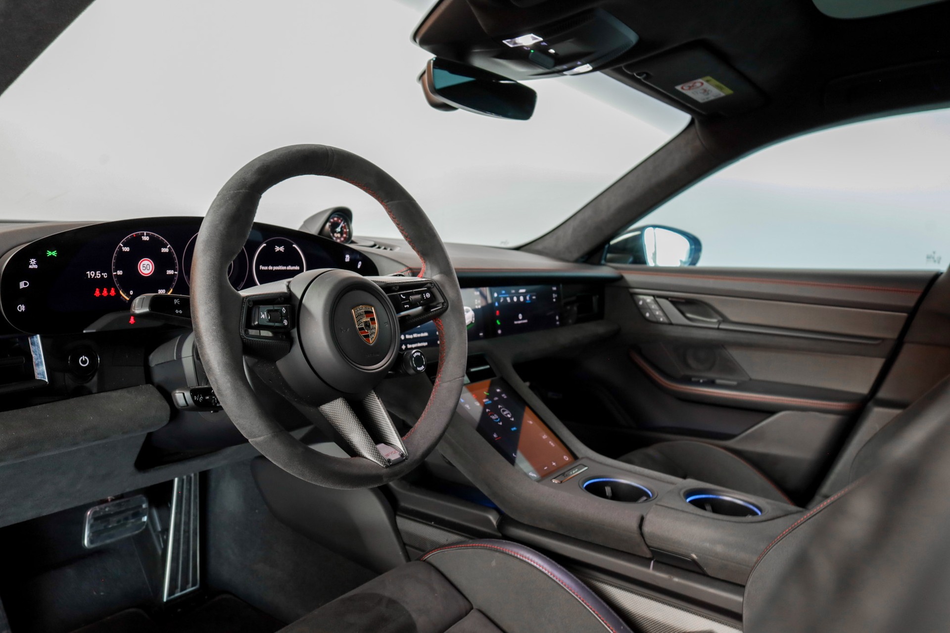 PORSCHE Taycan GTS Sport Turismo Performance Plus 93,4kWh-image-3