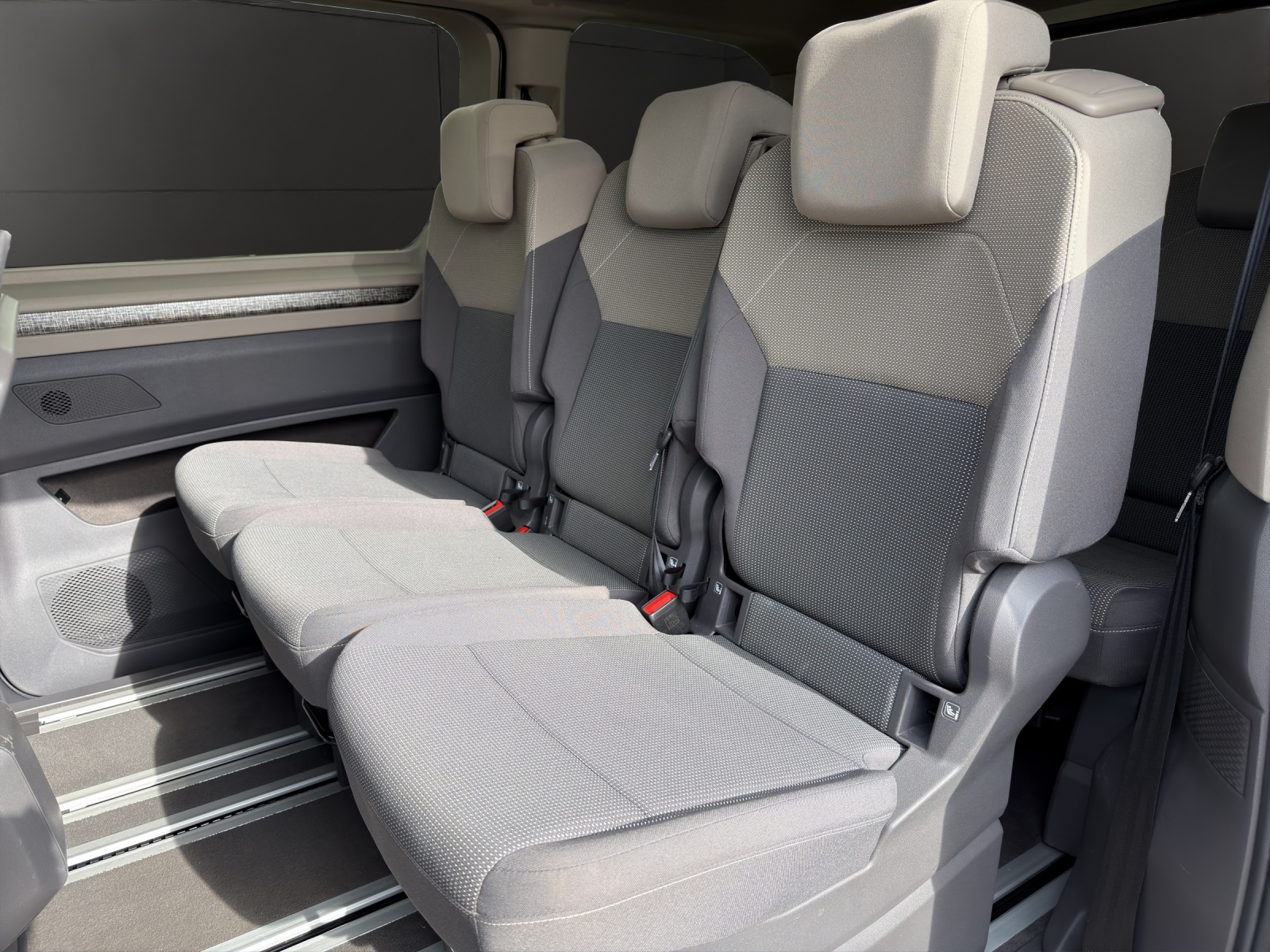 VW Multivan 1.4 eHybrid Life Energetic DSG-image-10