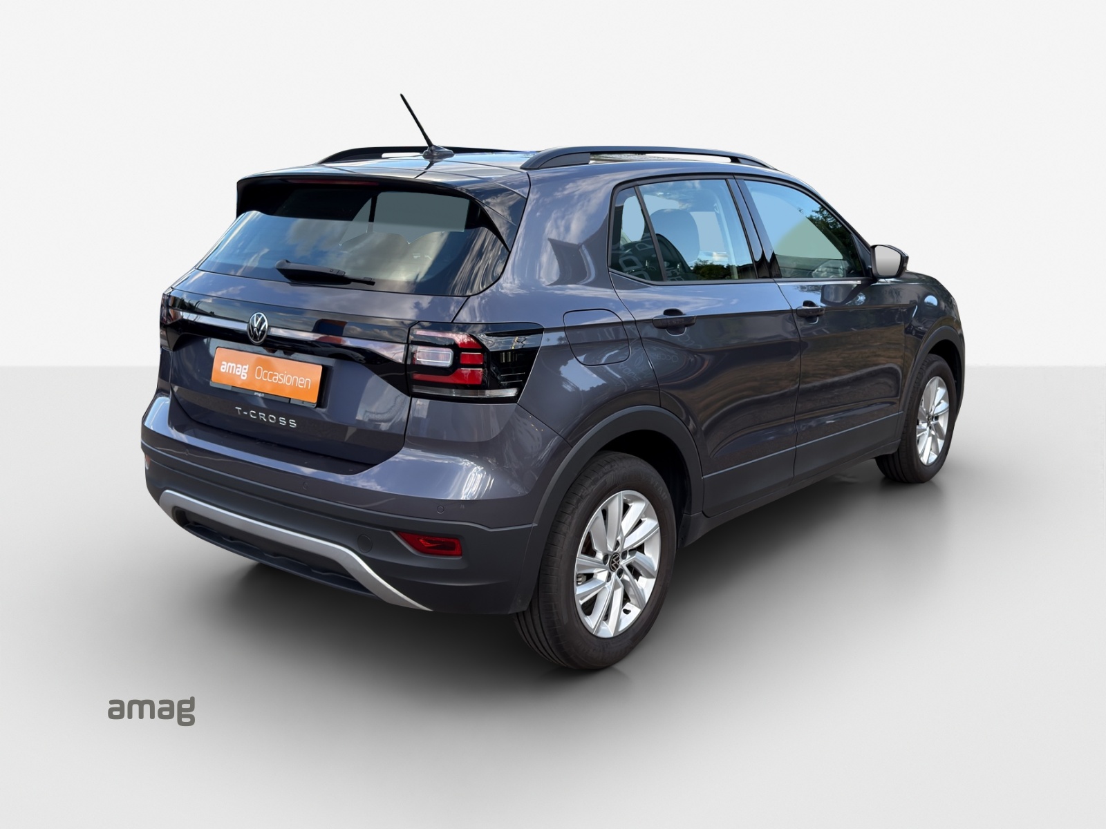 VW T-Cross 1.0 TSI Life DSG-image-4