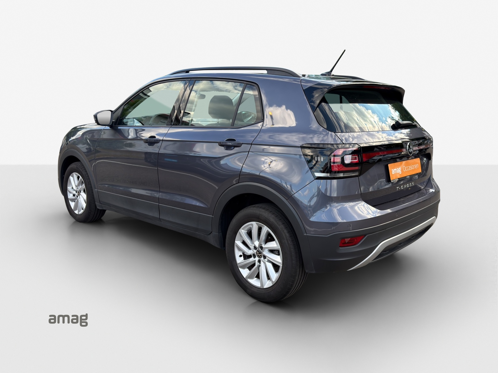 VW T-Cross 1.0 TSI Life DSG-image-2