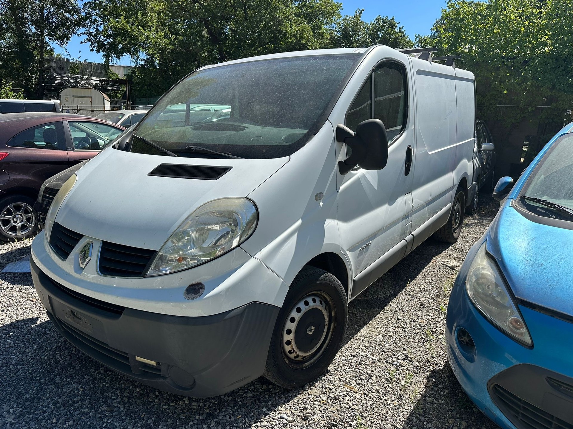 RENAULT Trafic 2.0 dCi 115 2.9t L2H1-image-2