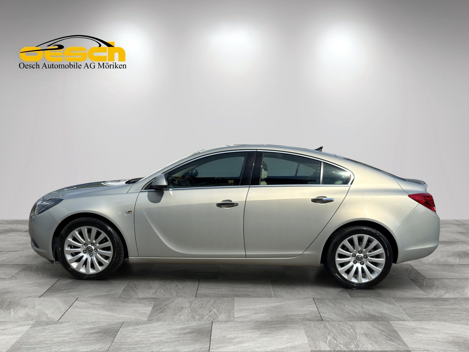 OPEL Insignia 2.0 Turbo Cosmo-image-1