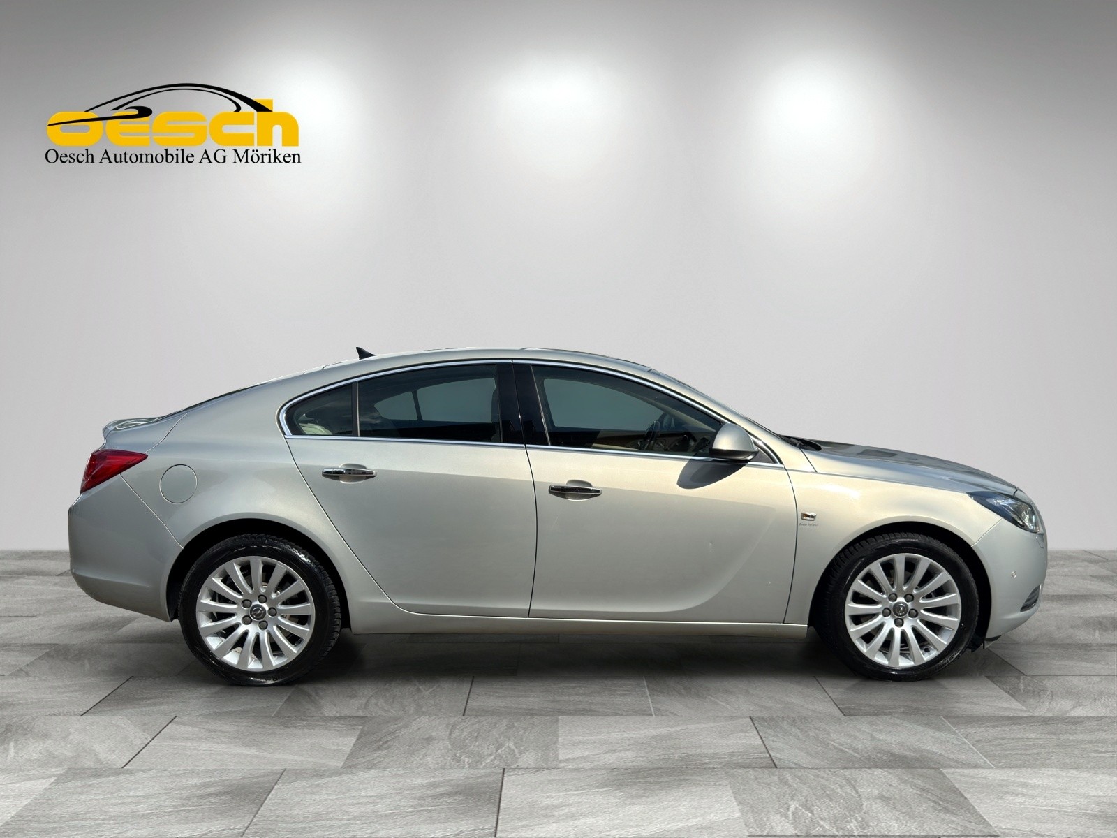 OPEL Insignia 2.0 Turbo Cosmo-image-5