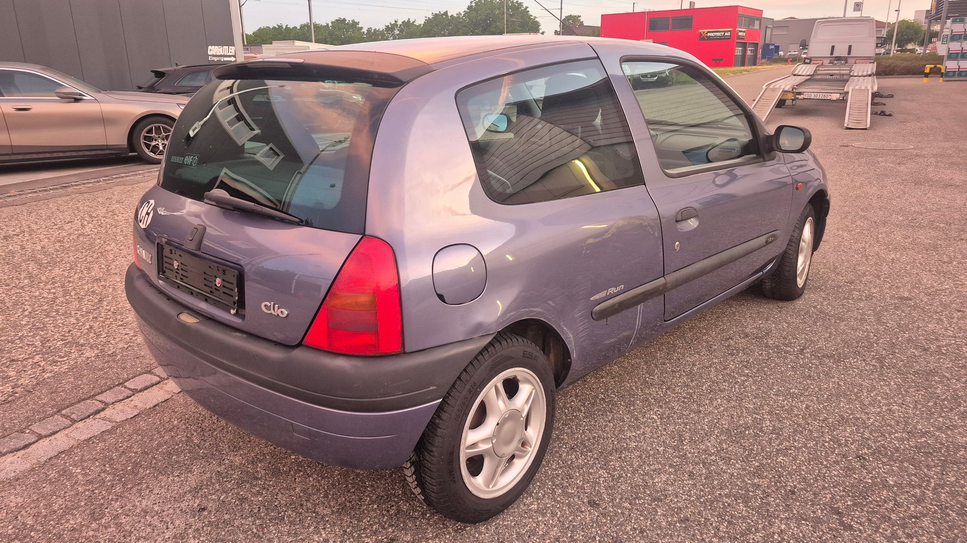 RENAULT Clio 1.4-16 RT-image-5