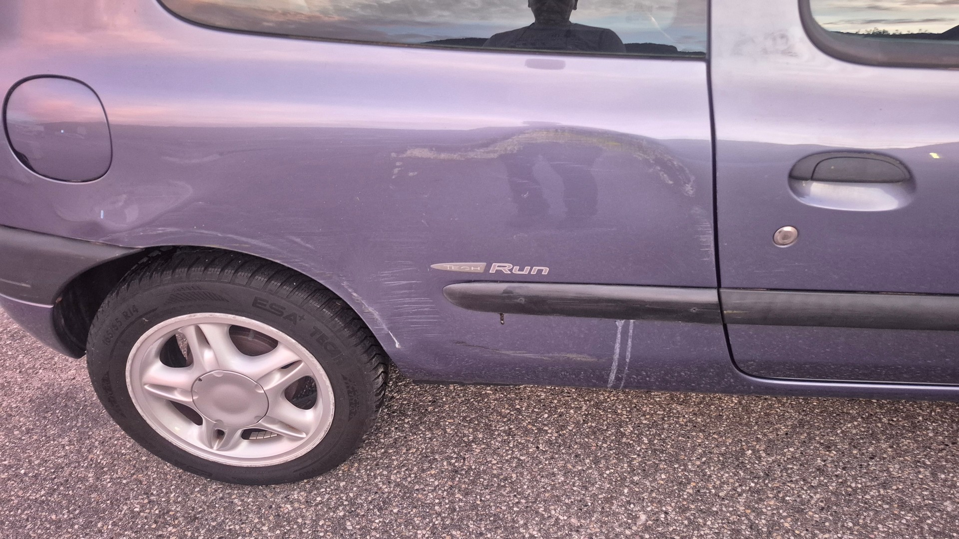 RENAULT Clio 1.4-16 RT-image-4